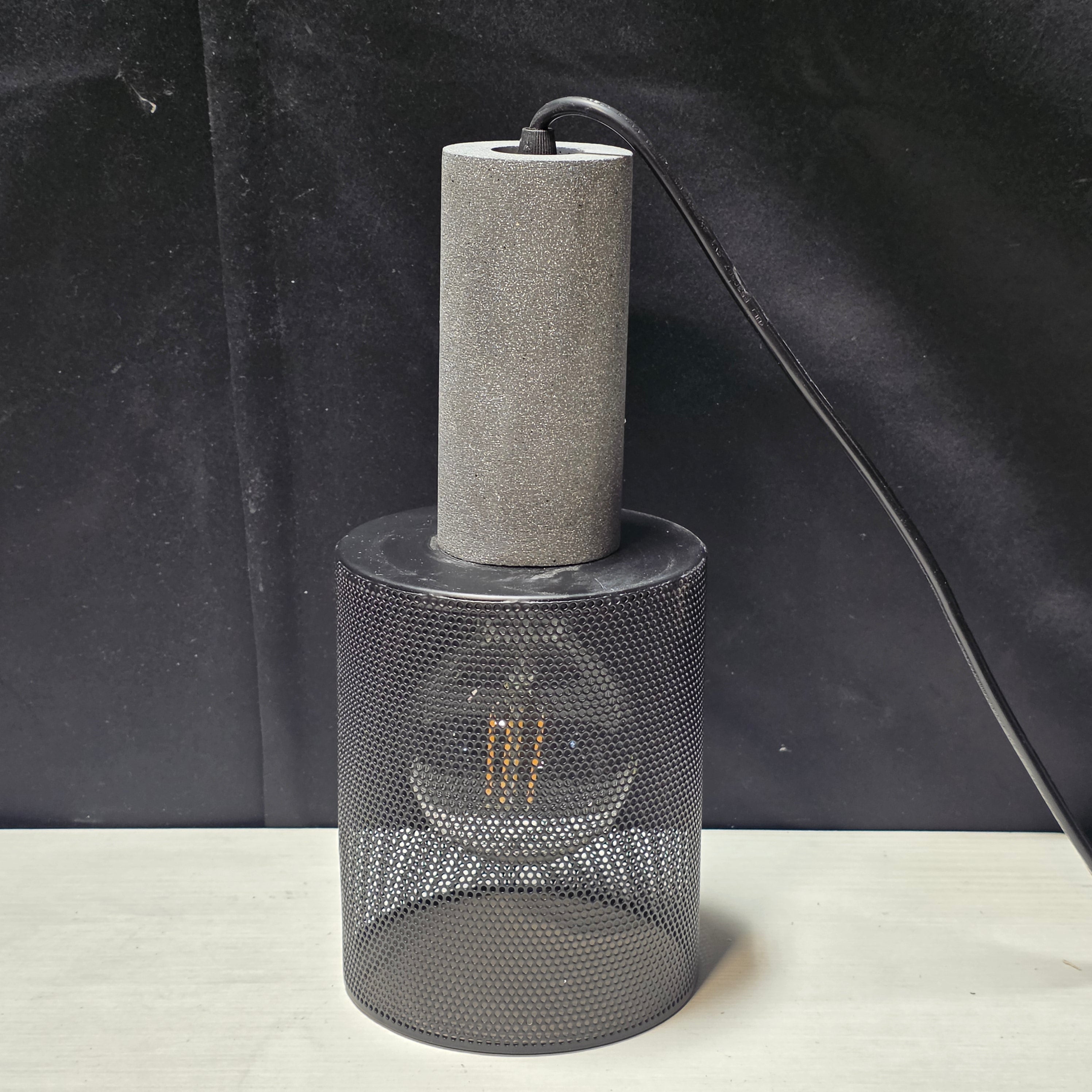 NEW Concrete Linear Caged Light Bulb Pendant 5"Dx11.25"