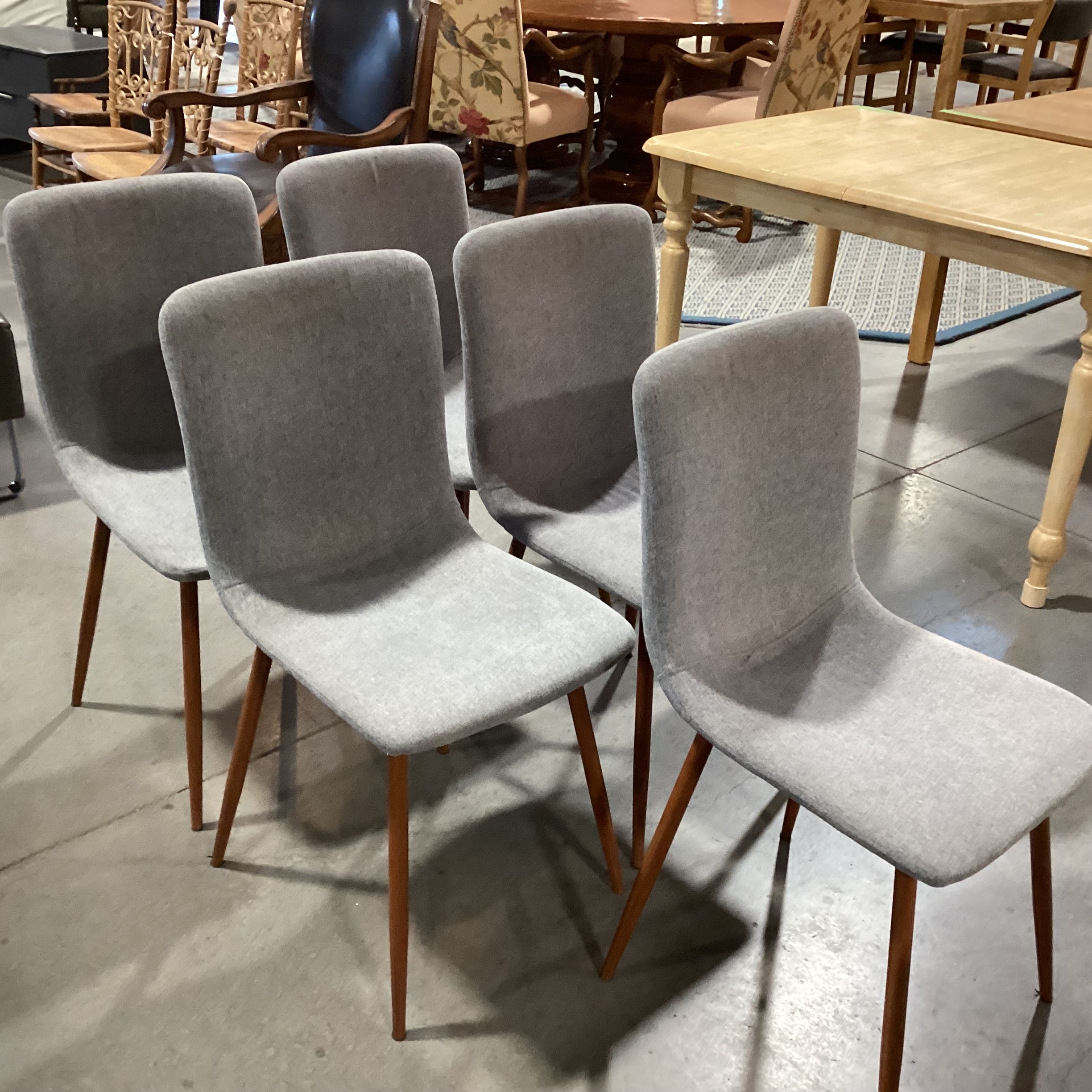Set of 5 Mid Century Style Grey Heather & Wood Style Metal Dining Chairs 17"x 20"x 34.5"