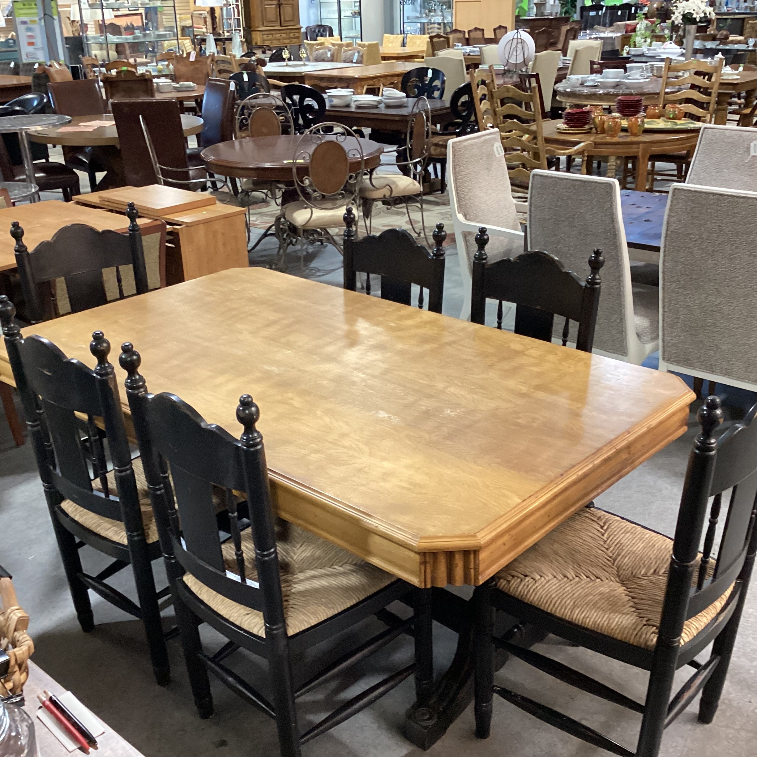 Country Distressed Black & Natural with Trestle Table & 6 Chairs Dining Set 72"x 42"x 31"