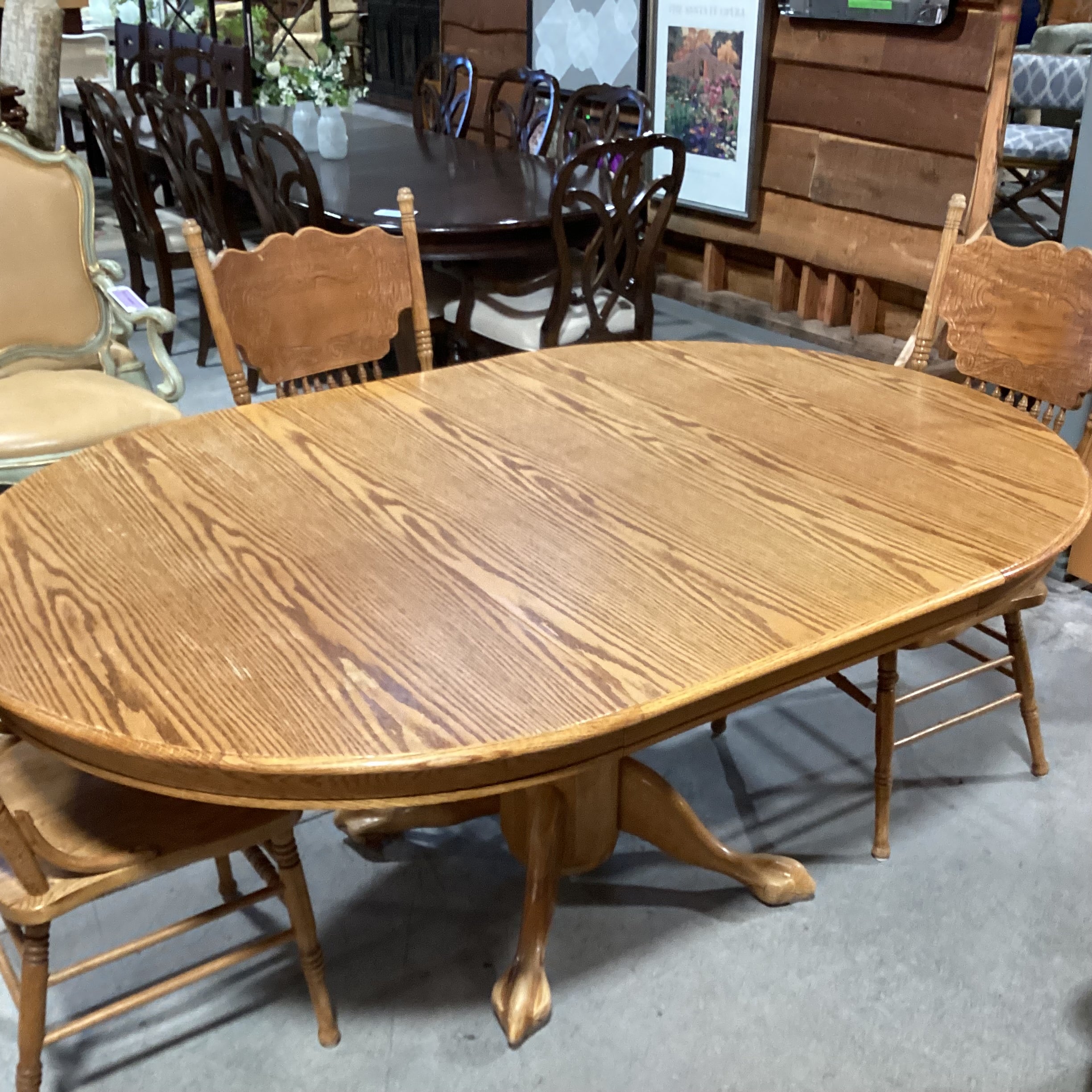 Round to Oval Vintage Oak 1 Leaf Table & 4 Pressed Oak Chairs Dining Set 48" to 72"x 48"x 30.5"