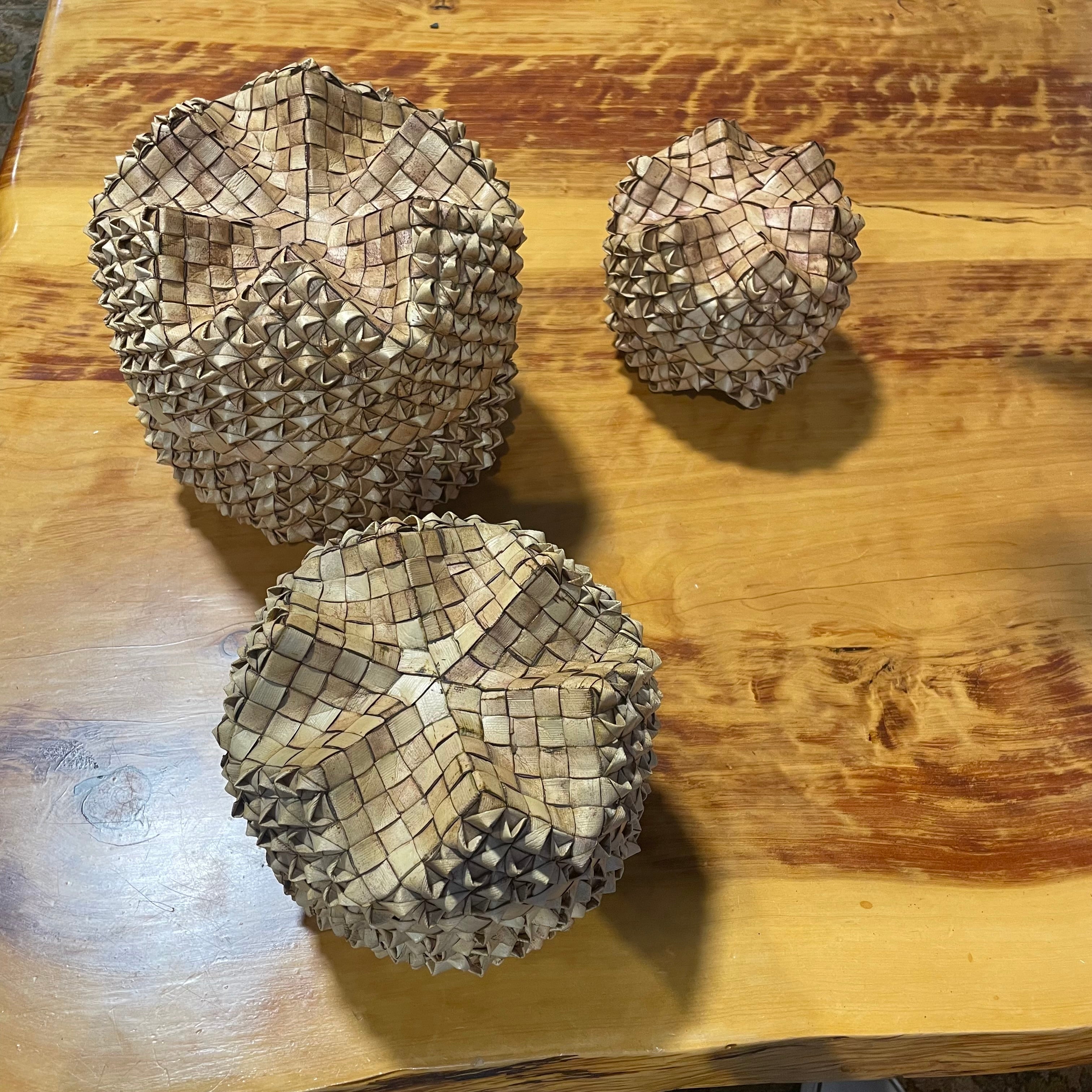 Set of 3 Handwoven Hawaiian Lauhala 6 Point Decorative Lidded Baskets