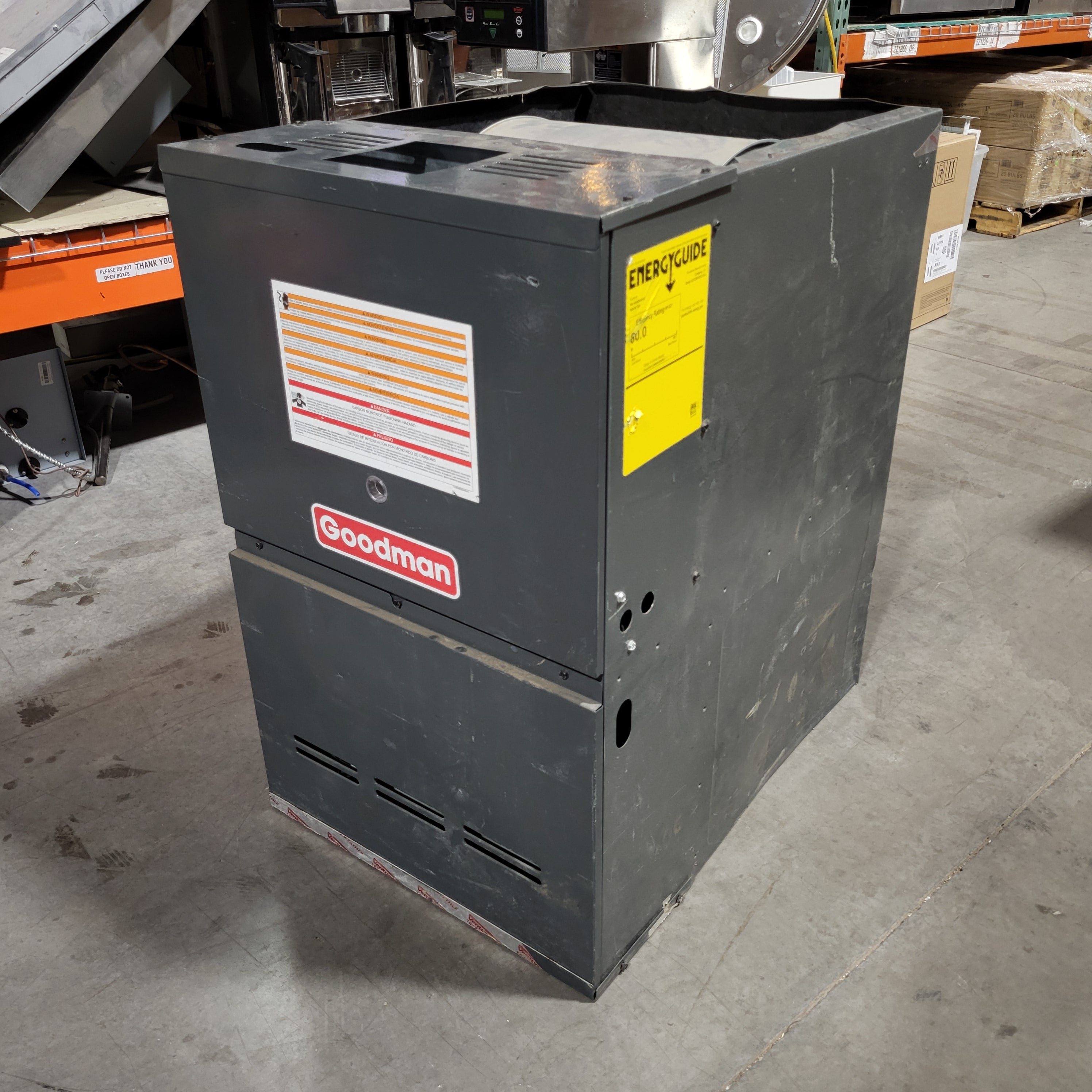 Goodman Manufacturing Natural Gas Furnace 21"x 28.5"x 34"