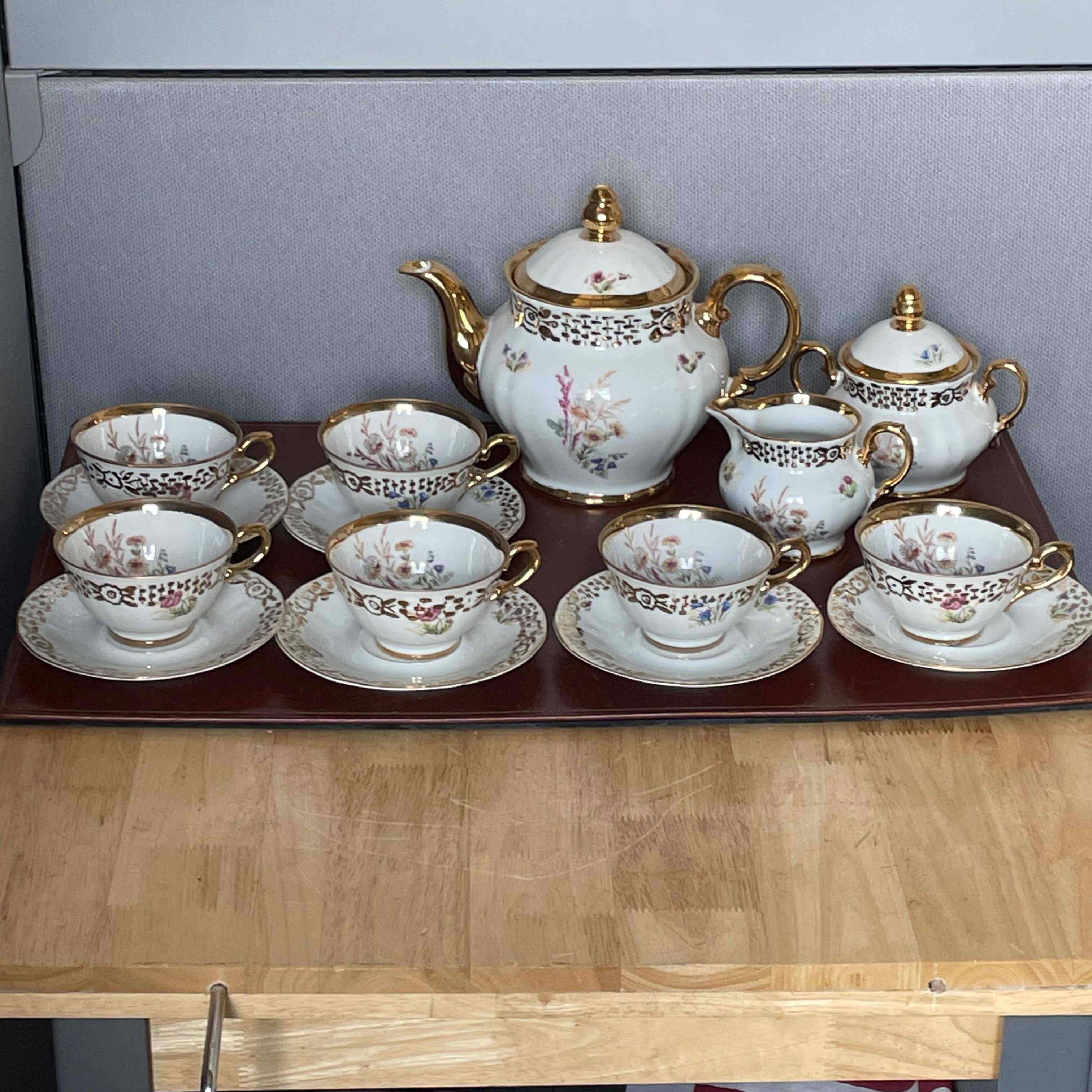 Set of 17 Pieces Oscar Schaller/Winterling Bavarian Gold/White Floral Porcelain Tea Set