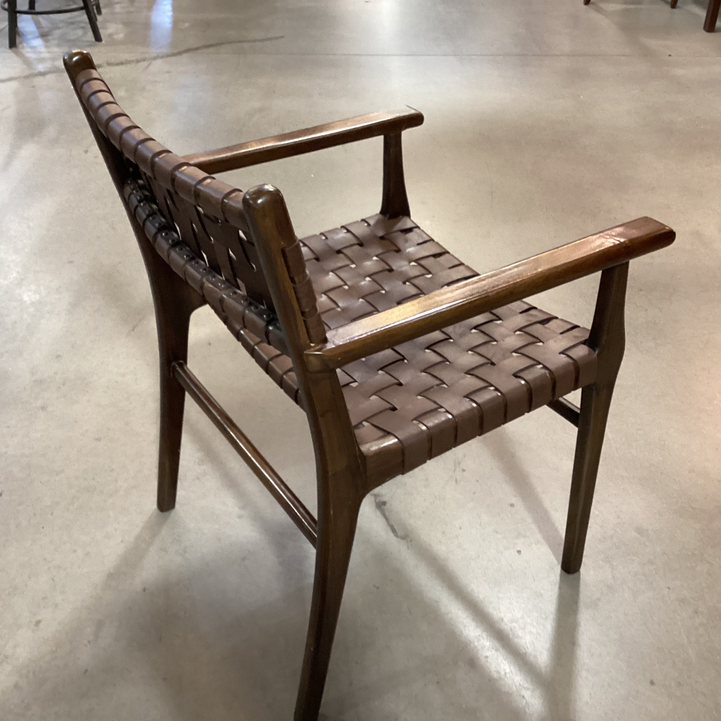 Mid Century Style Dark Finish Wood & Leather Basket Weave Chair 24"x 24"x 34"