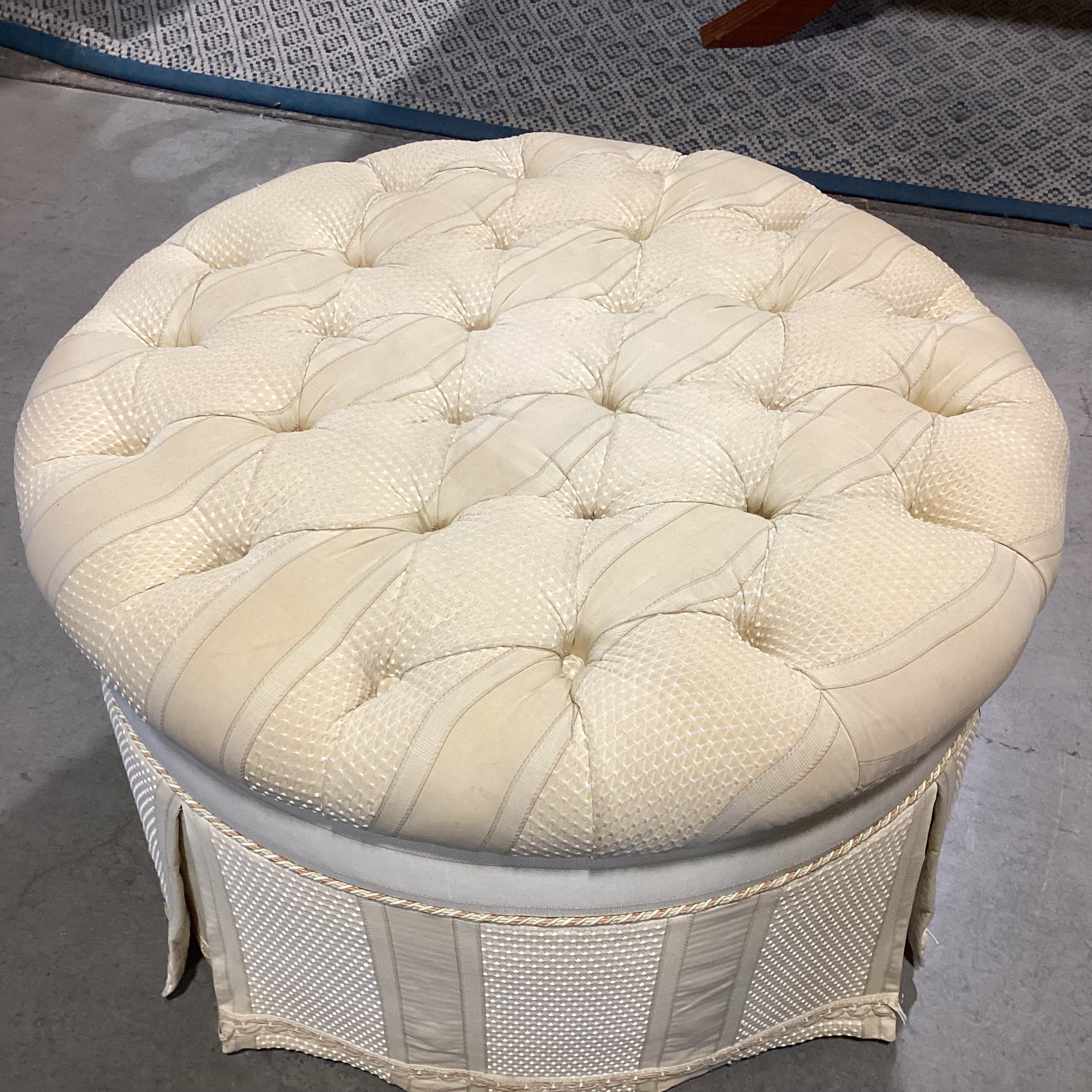 Cream Gold Pattern Ribbon Tufted Round Skirted Ottoman 34" Diameter x 20"
