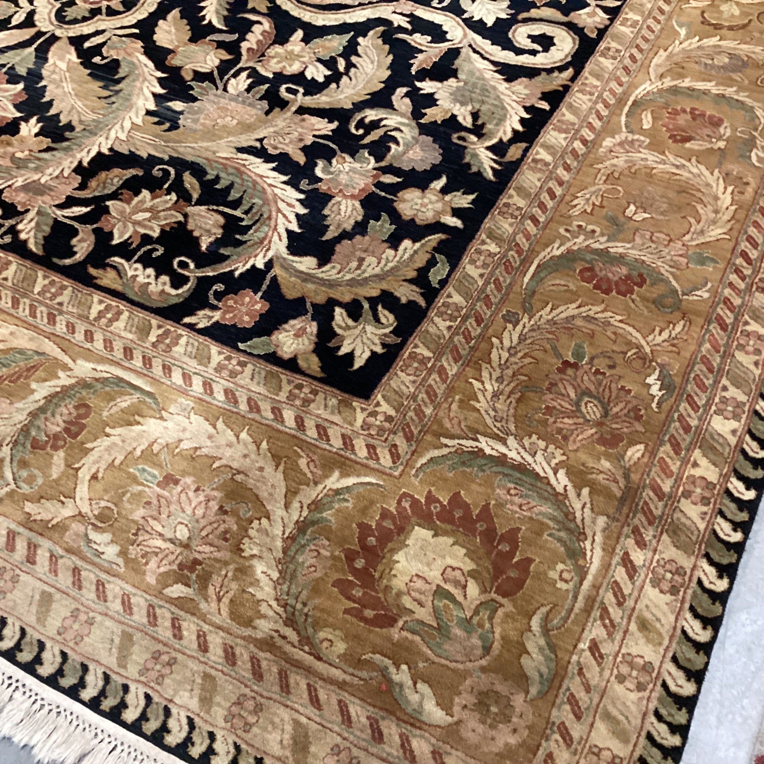 Gold & Black Floral with Border Had Woven Wool Rug 12'2"x 14'10"