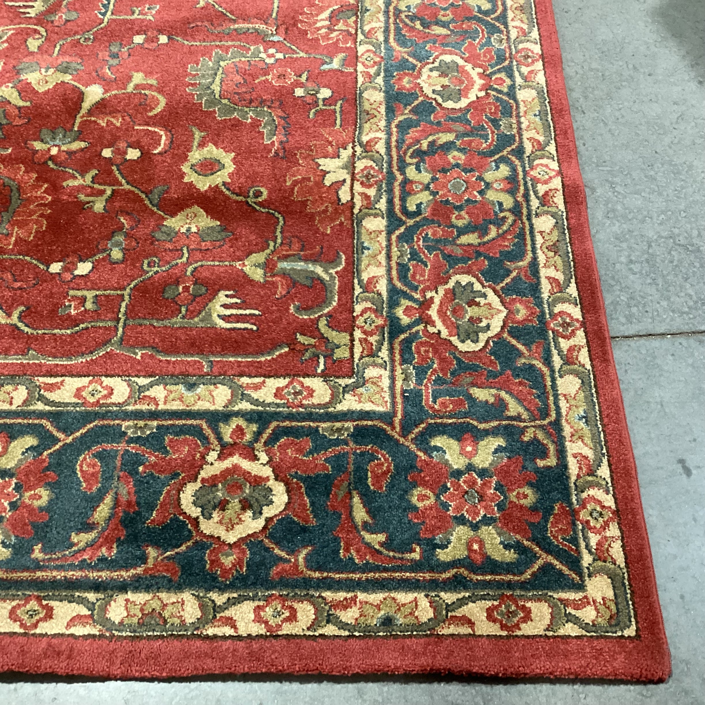 Safavieh Mahal Red Navy Poly Rug 8'x 10"