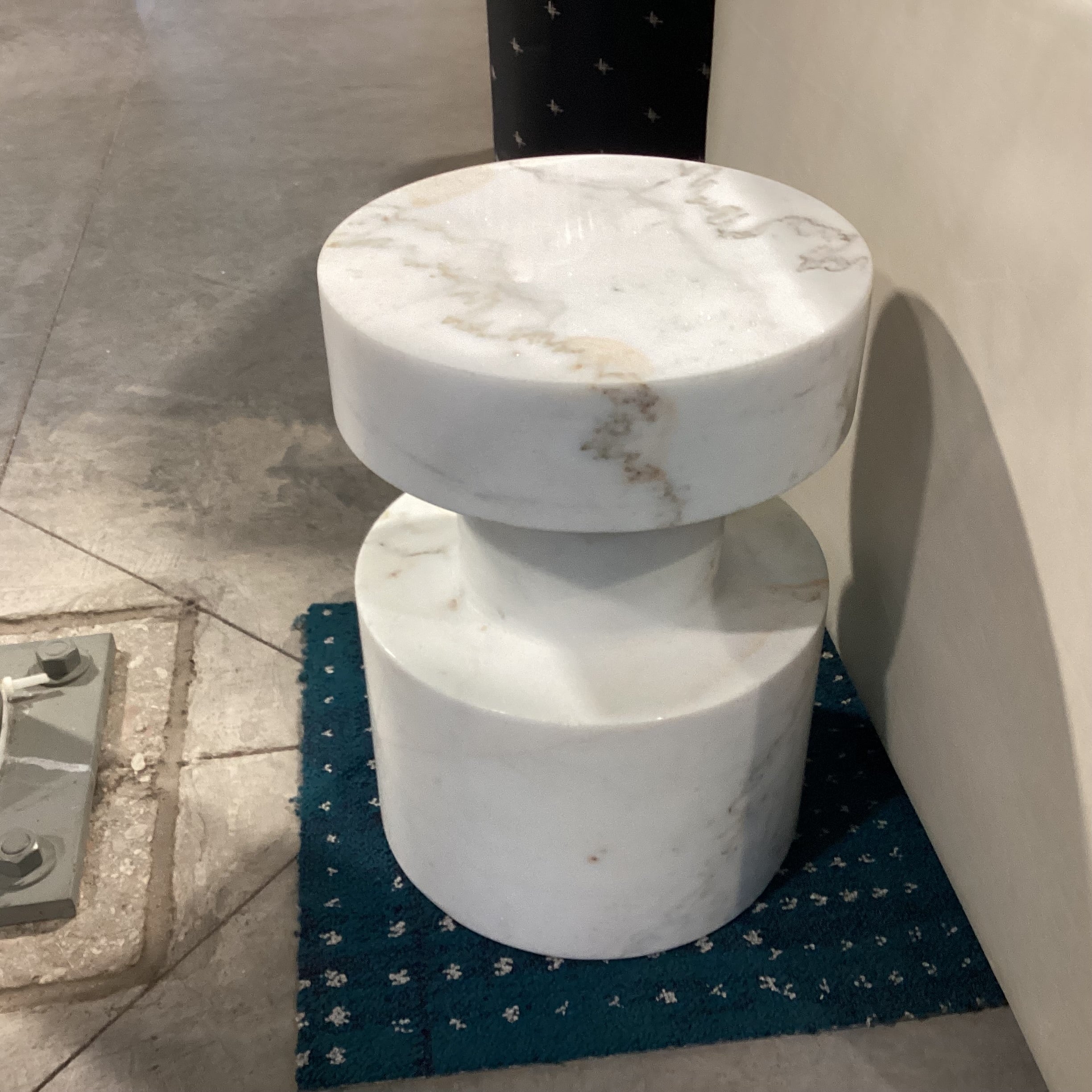 Noir Mamud White with Grey & Brown Veining Marble Accent Table 13" Diameter x 18"