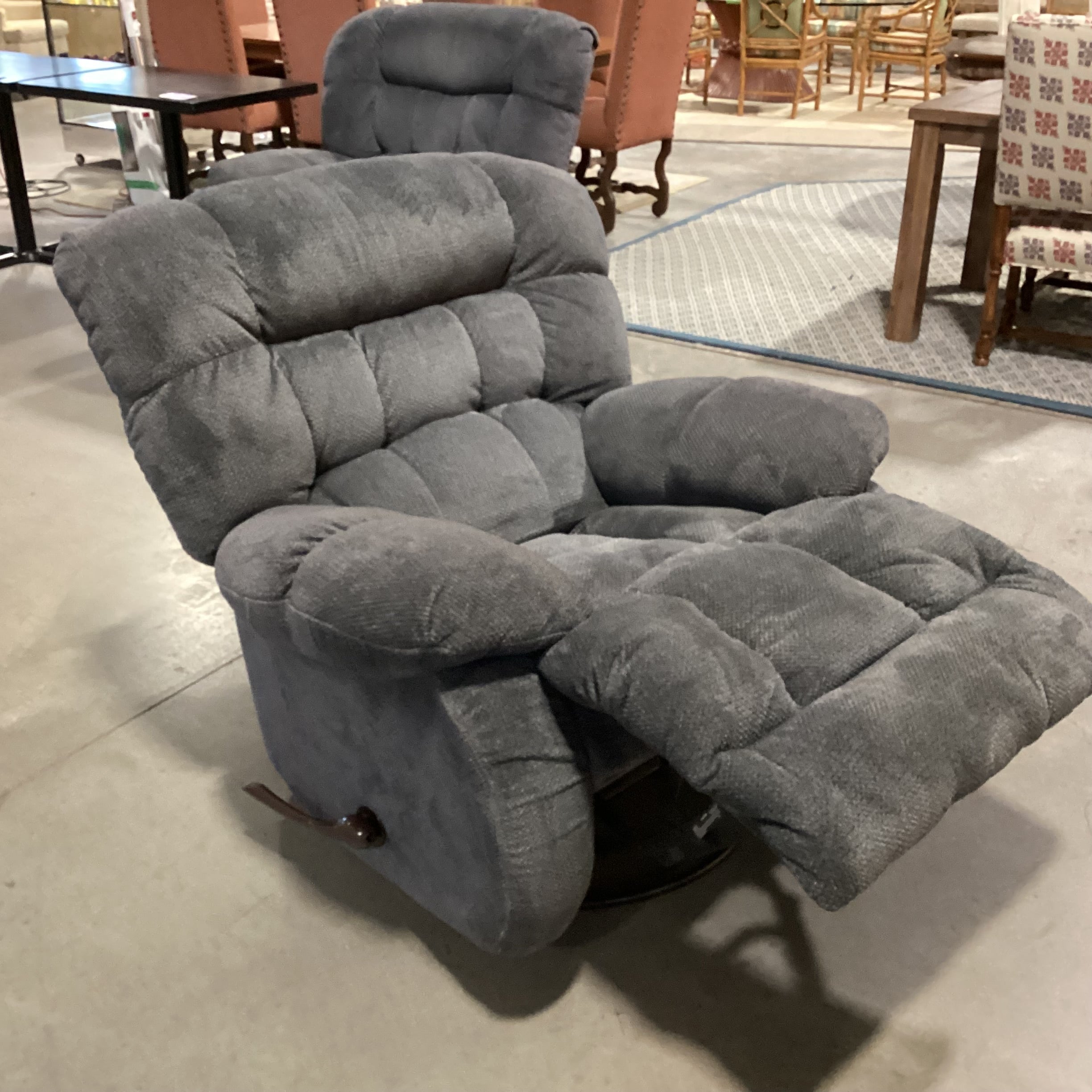 Catnapper Slate Chenille Woven Rock Swivel Recliner Chair 43"x 43"x 42"