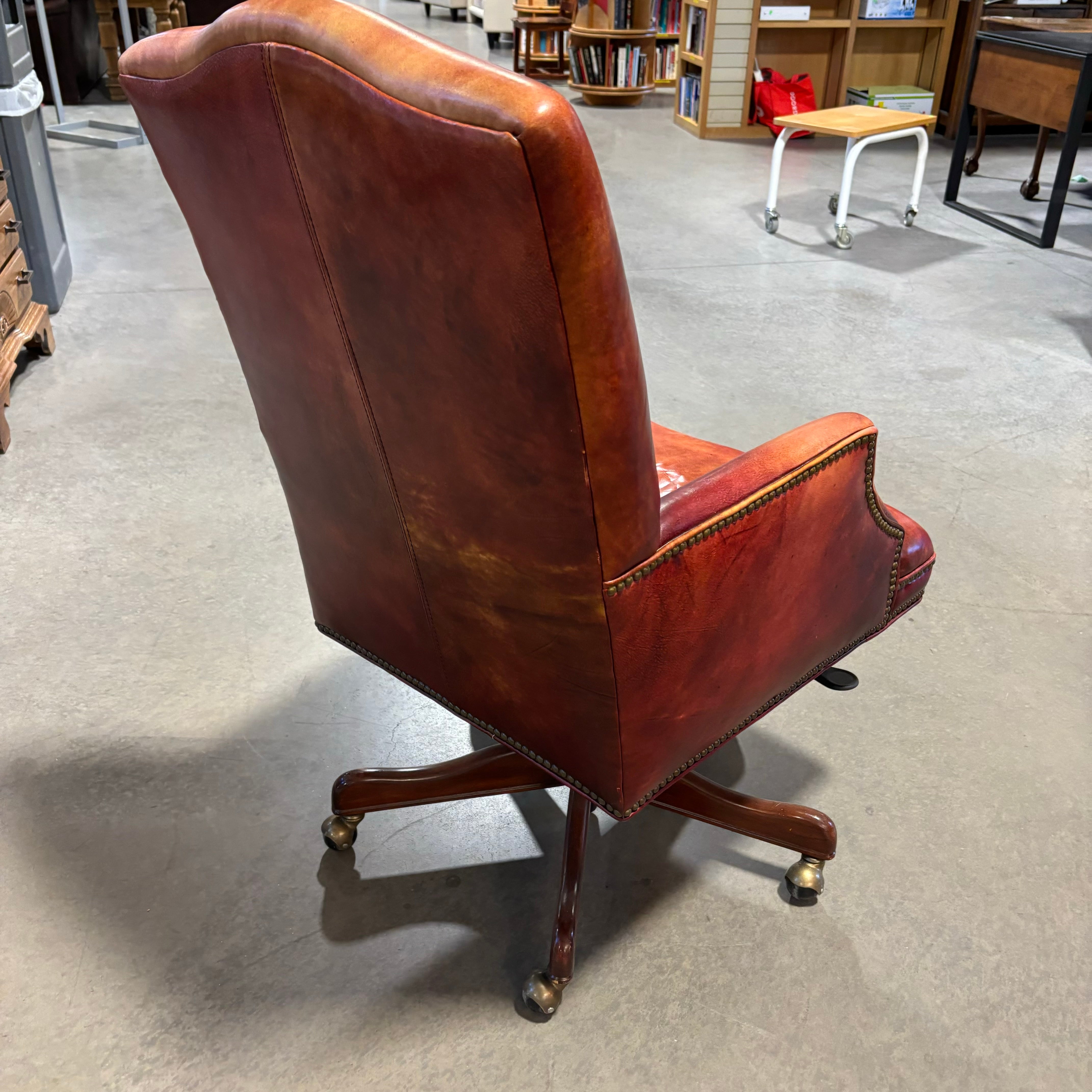 Hooker Furniture Rust Leather Nailhead with Dark Finished Wood Base Executive Office Chair 25"x 31"x 44"