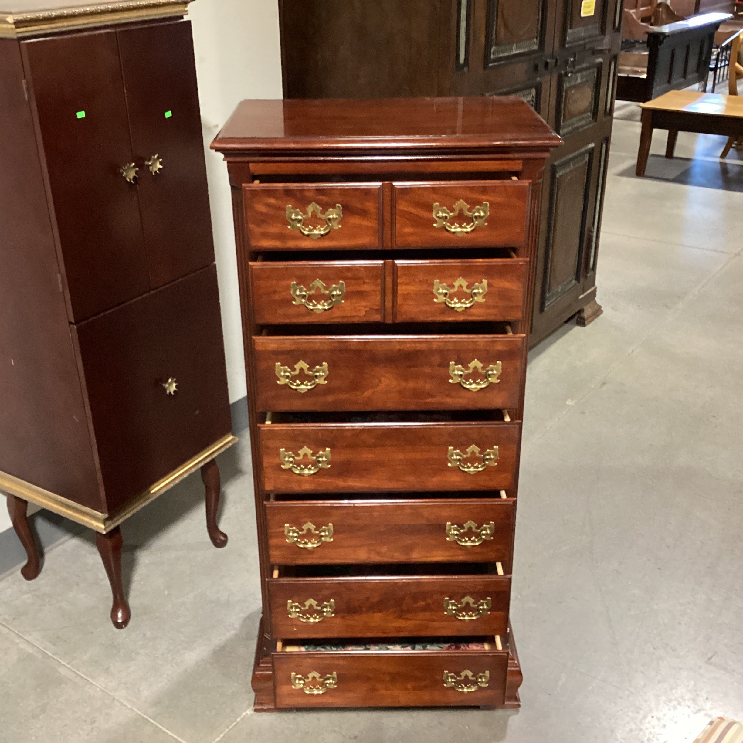 Lineage Mahogany Finish Wood 7 Drawer Chest 26"x 17"x 57"