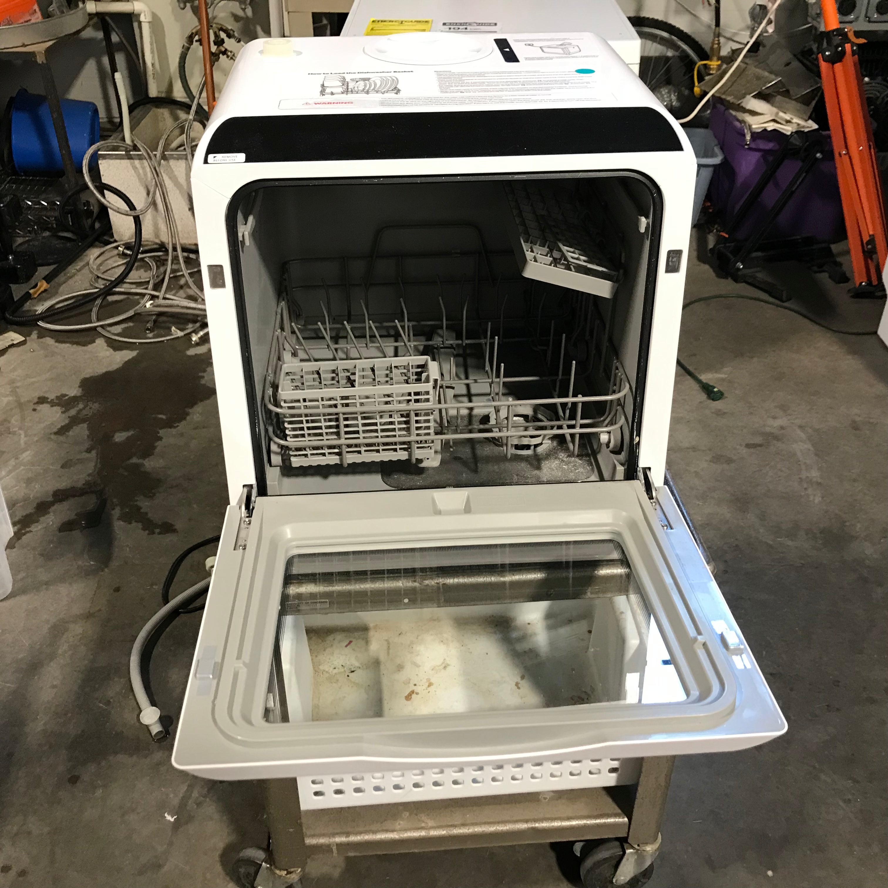 Novete Black/White Portable Dishwasher 16"x 16"x 18"