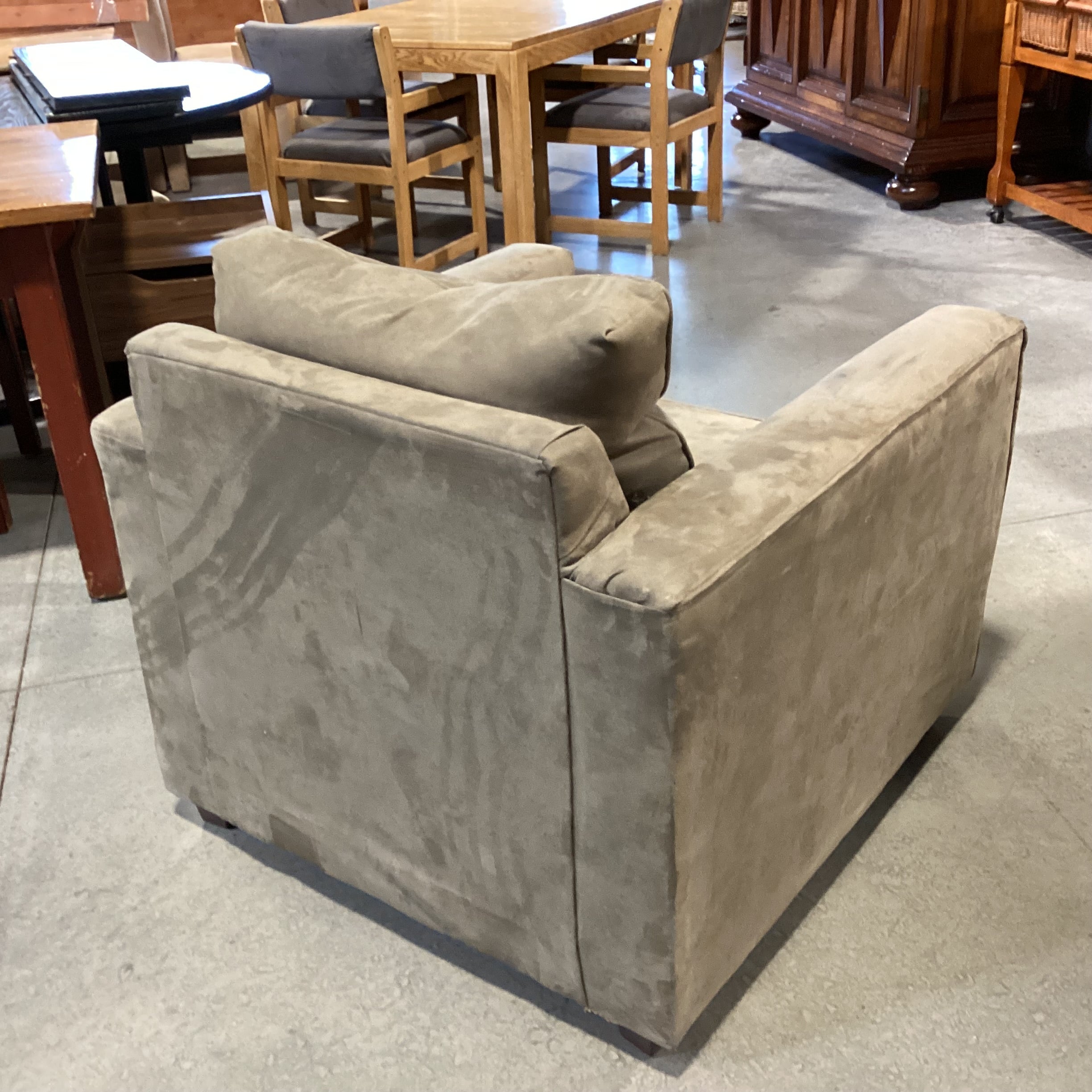 Claude Gable Light Olive Micro Suede Chair 36"x 38"x 30"