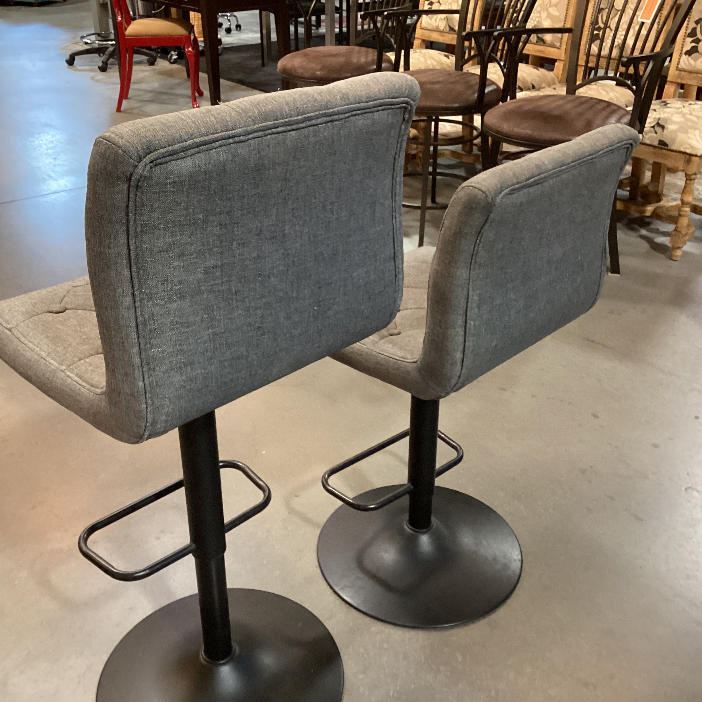 SET of 2 Worldwide Home Furnishings Grey Button Tufted Linen & Black Pedestal Adjustable Height Barstools 25" to 31"