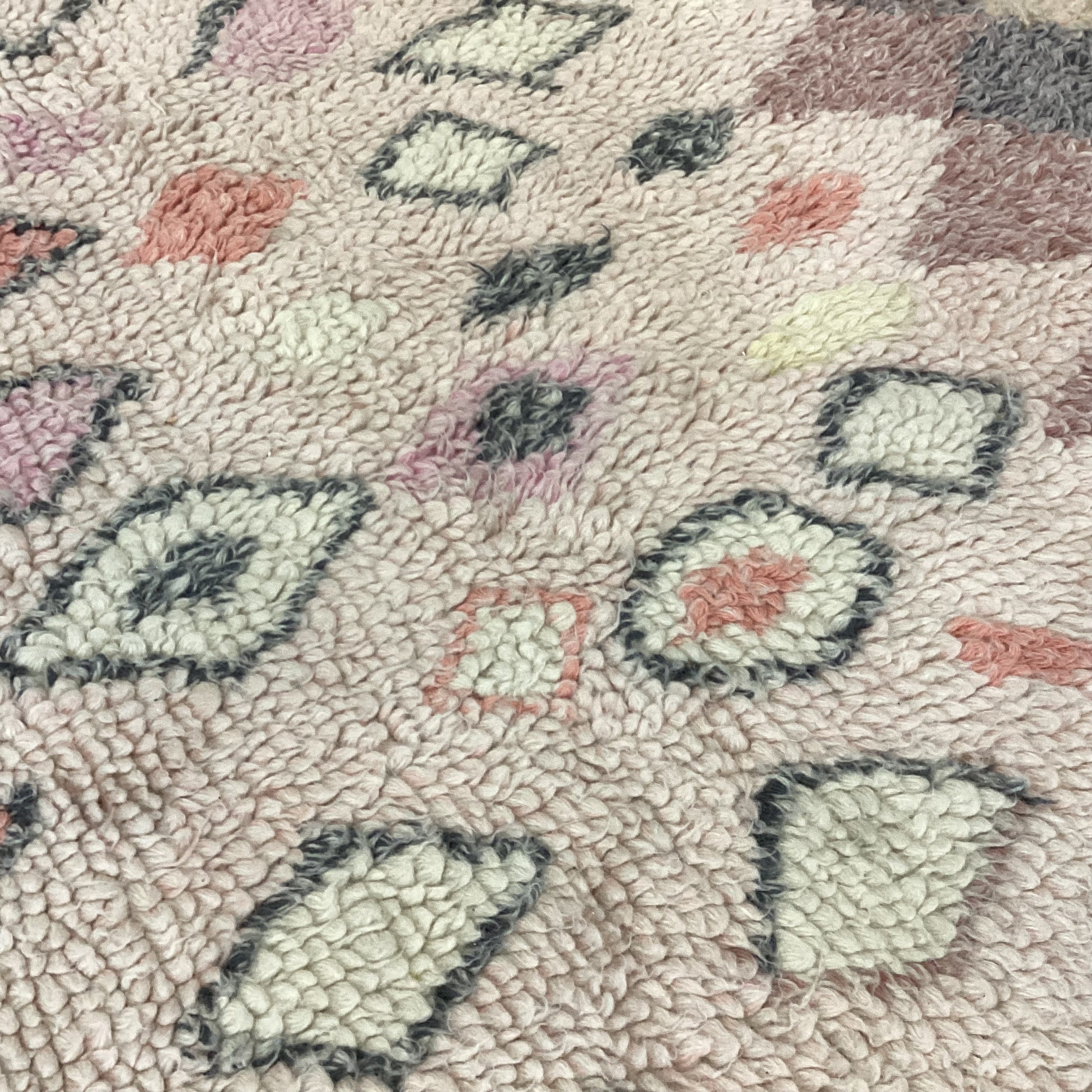 Opal House Cream Coral Pink & Grey Diamond Pattern Wool Rug 7'x 10'