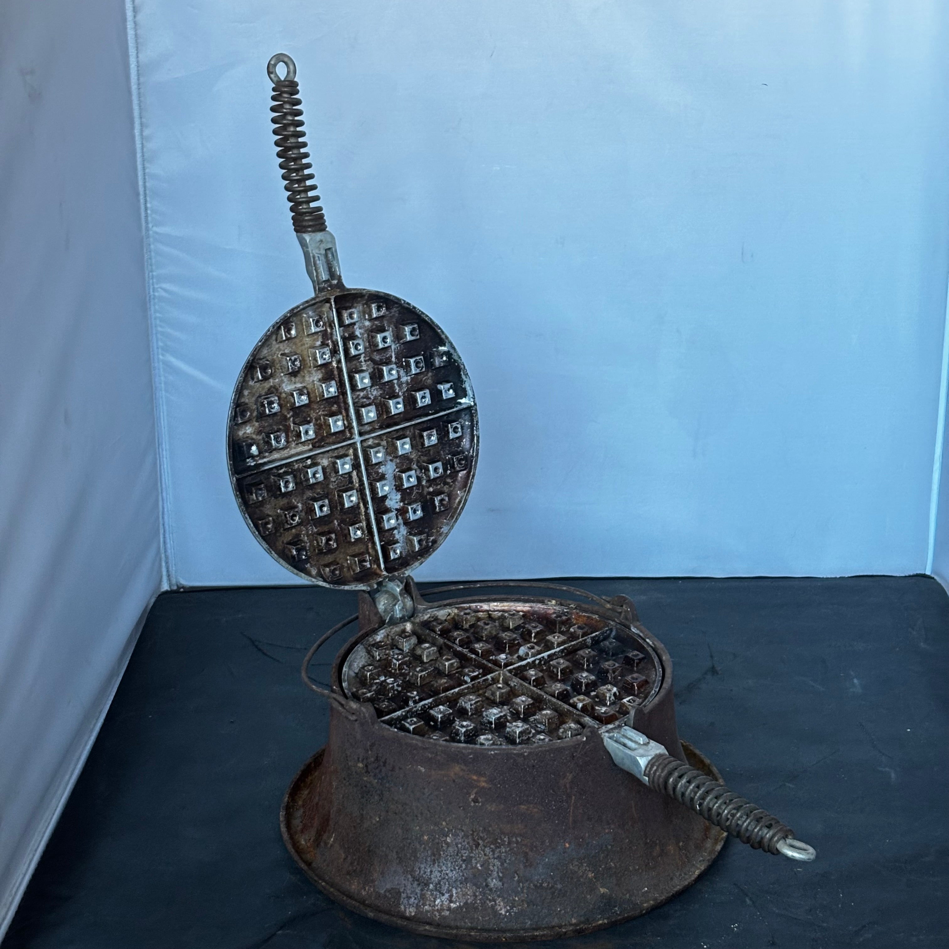 Antique Cast Iron Wagner Ware Waffle Iron, 15" x 5"