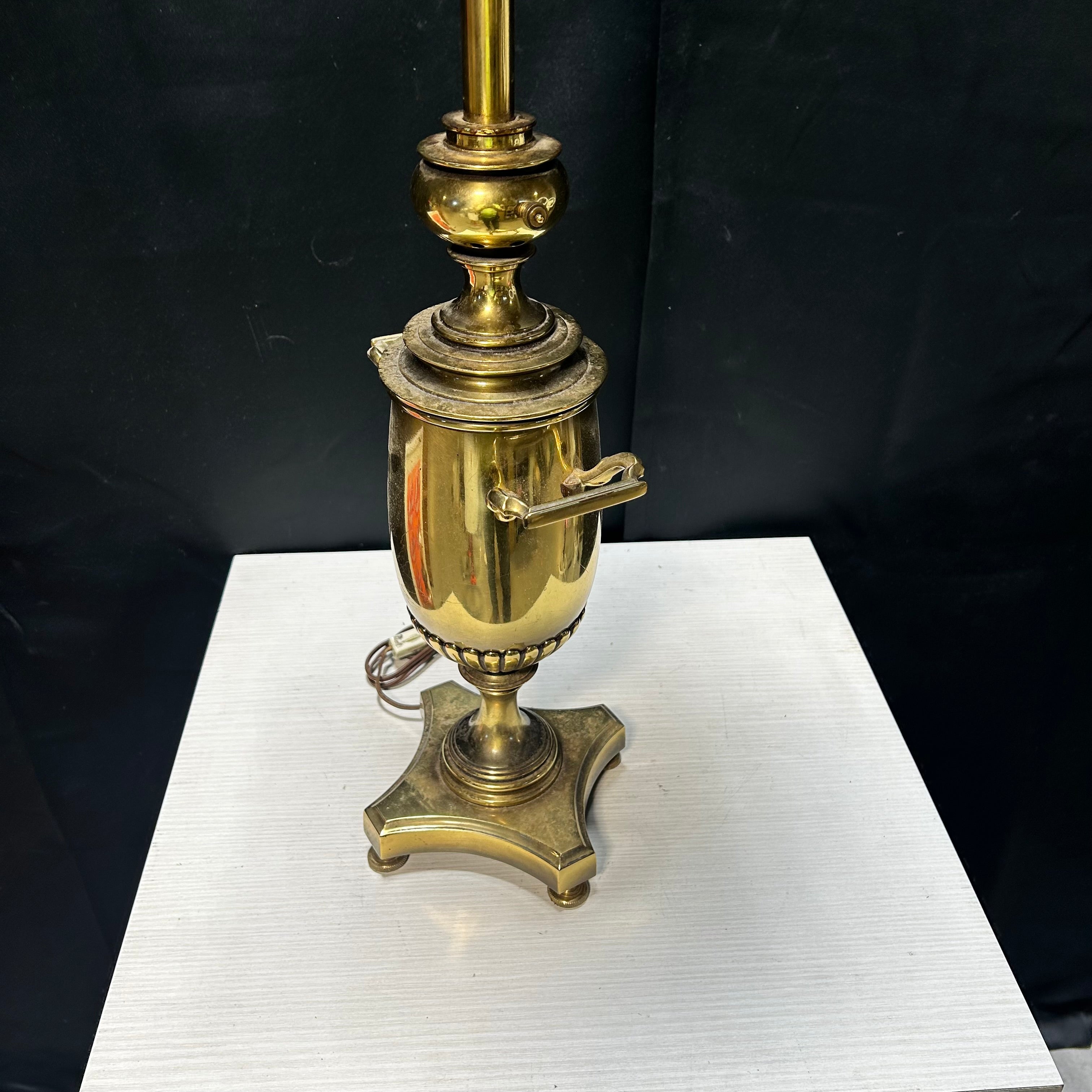 The Stiffel Co.Vintage Brass Table Lamp 8"x 32.5"