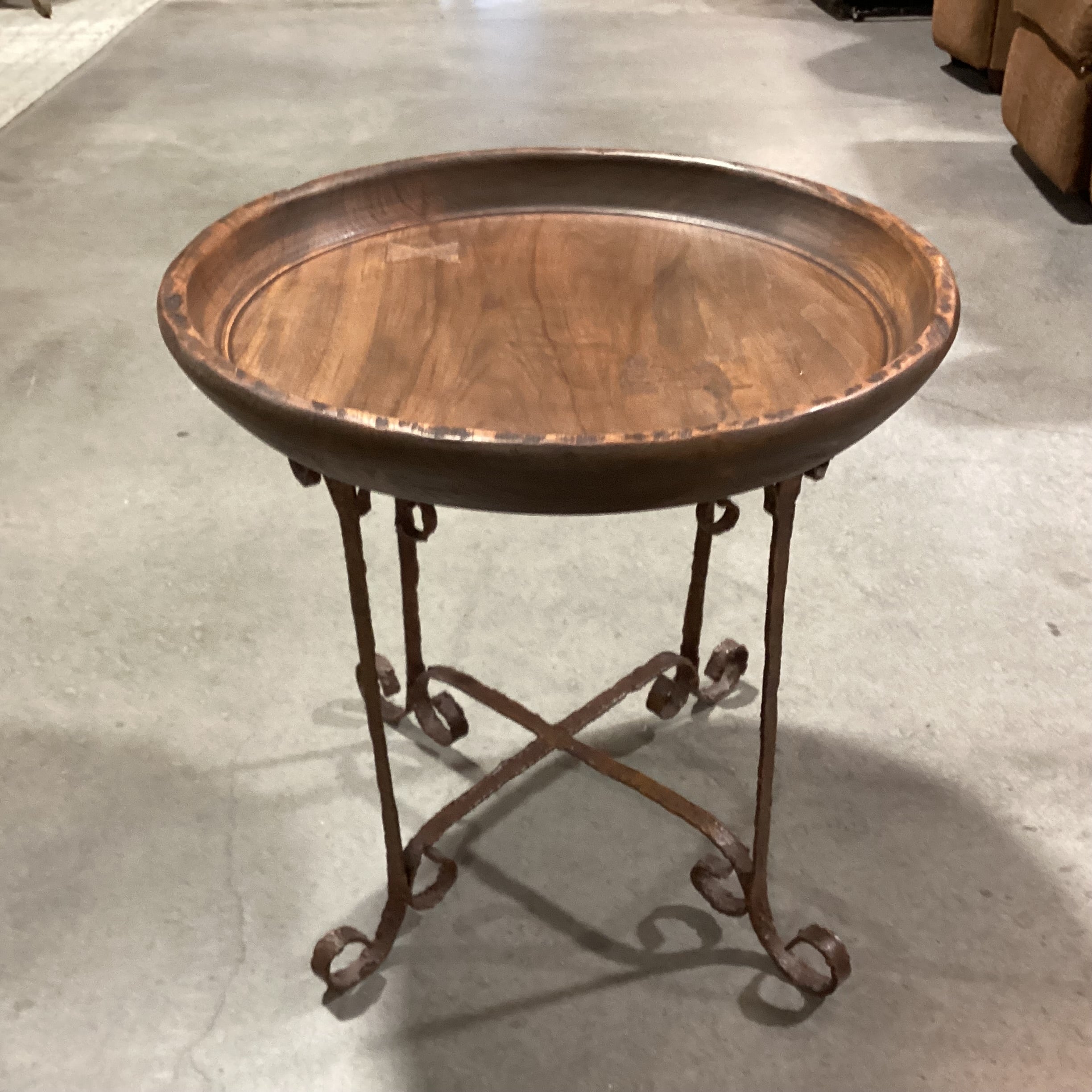 Rustic Round Tray with Bowtie & Iron Accent Table 25" Diameter x 25"