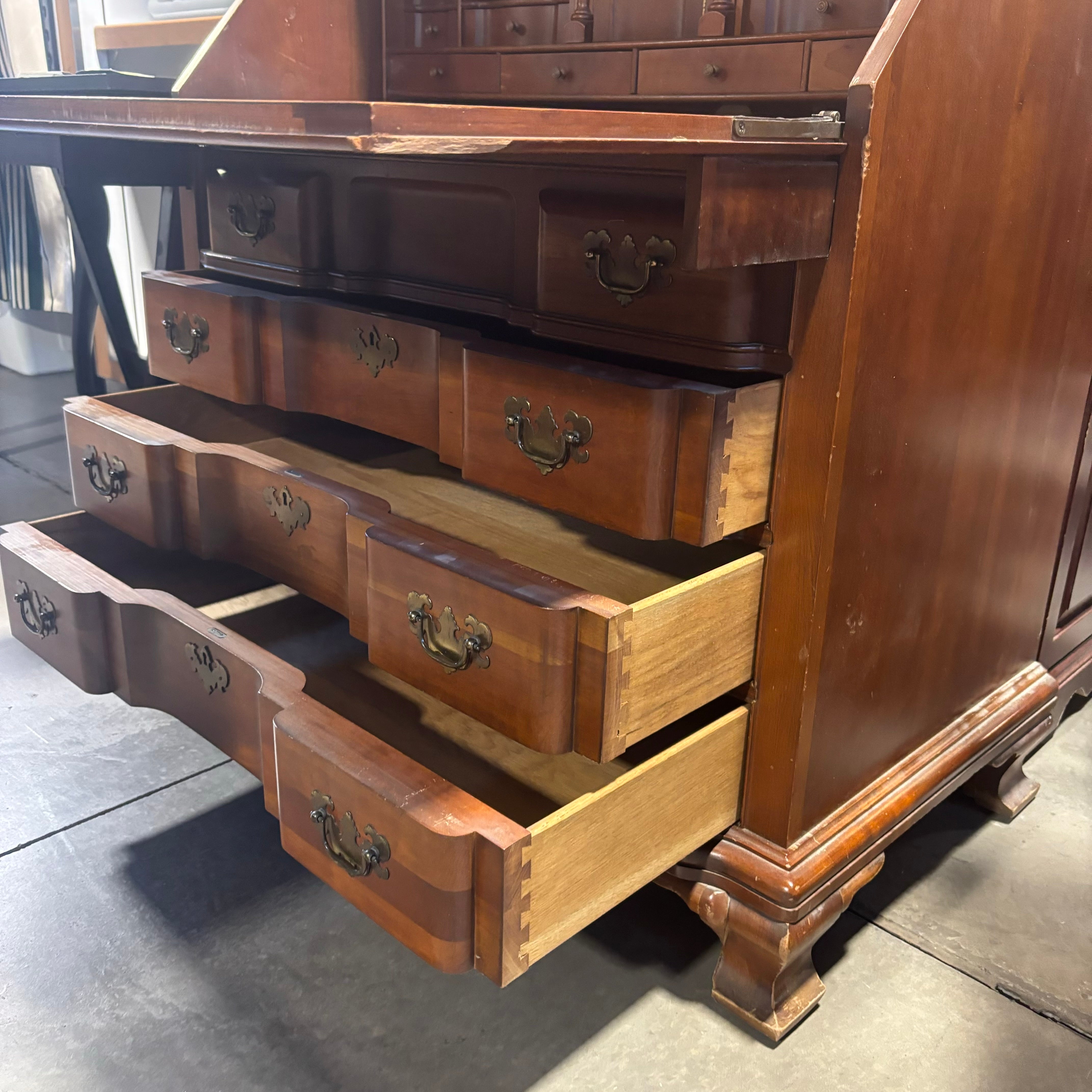Solid Carved Wood 4 Drawer with 2 Bubble Glass Doors Secretary Desk 36"x 22"x 71"