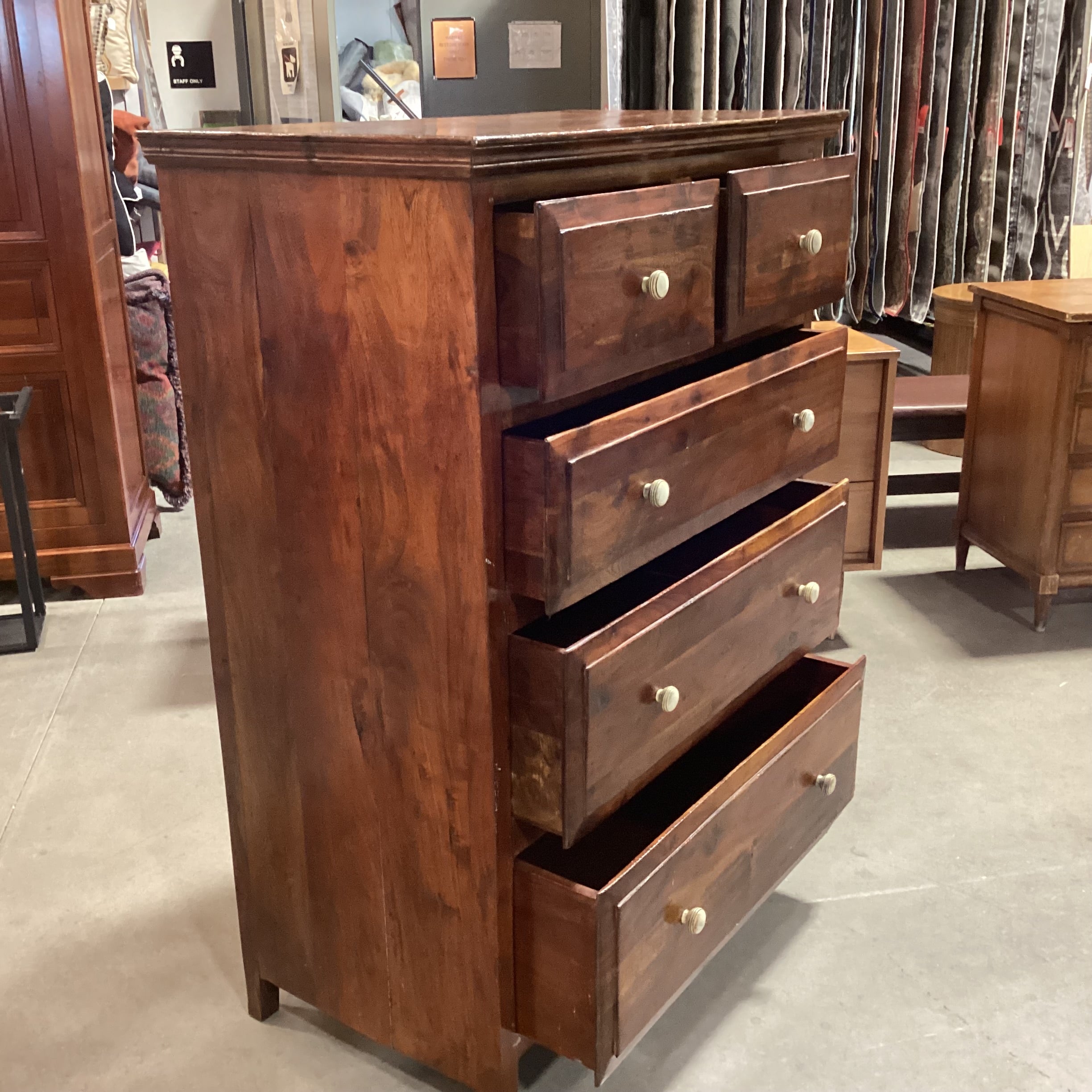 Solid Distressed Red Tone Finished Wood 5 Drawer Chest 39.5"x 21.5"x 54.5"