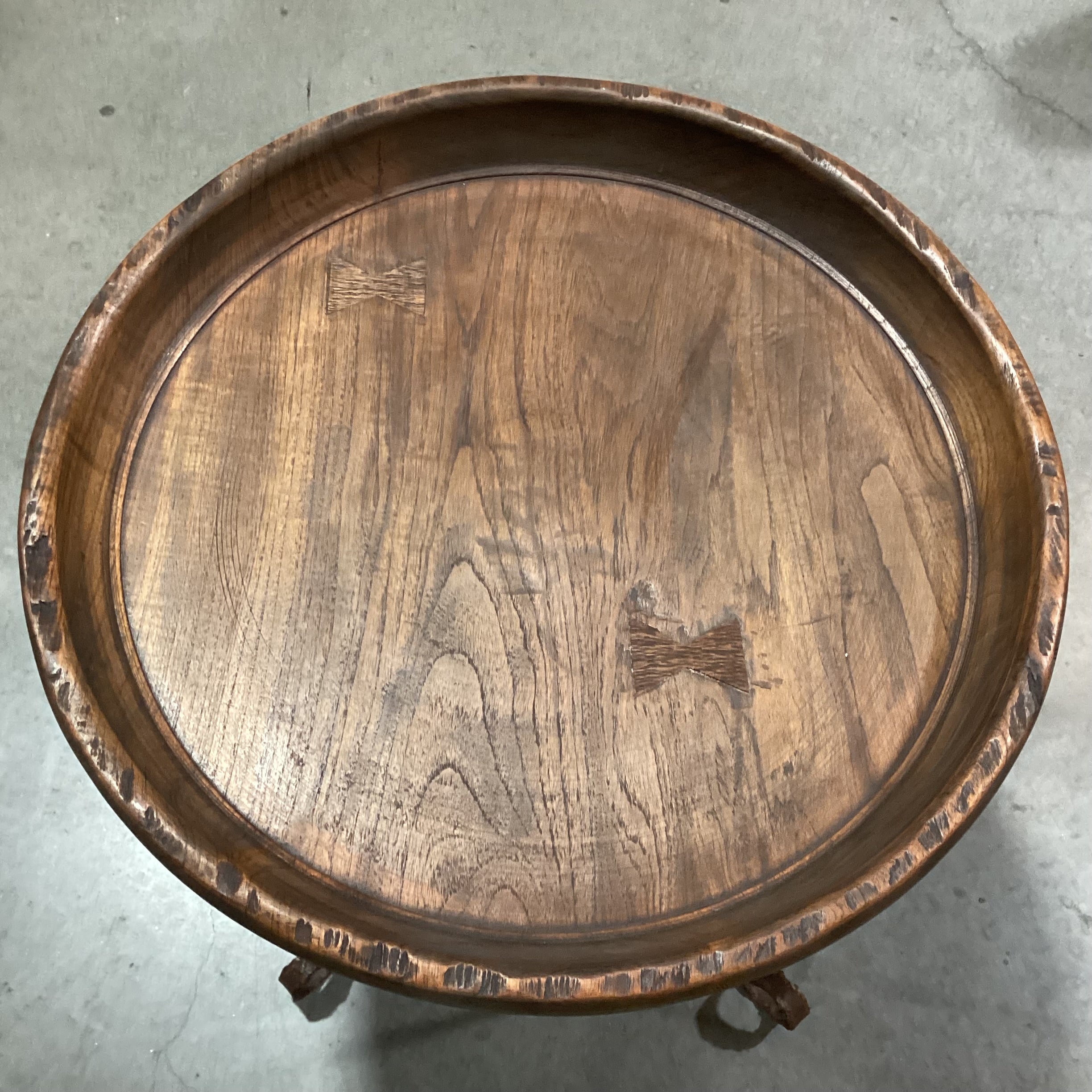 Rustic Round Tray with Bowtie & Iron Accent Table 25" Diameter x 25"