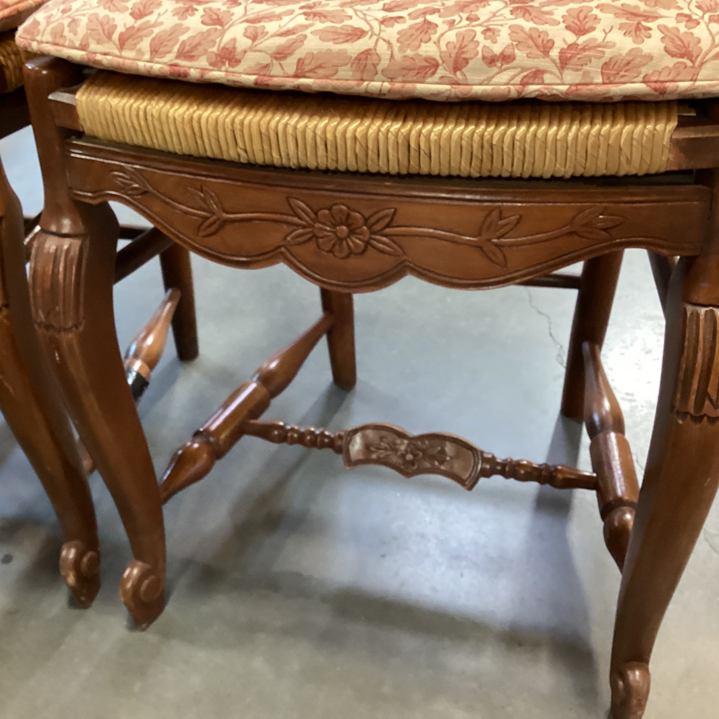 Set of 6 Carved Wood with Rush Seat & Floral Seat Cushion Dining Chairs 21"x 21"x 38"