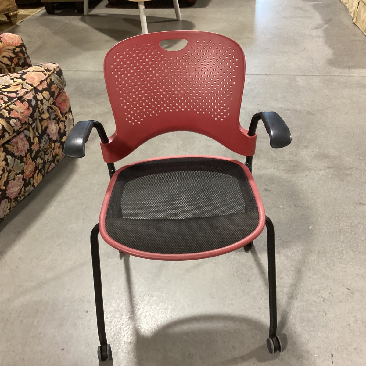 Army Print Chair Raspberry Herman Miller Raspberry & Black Mesh on Casters Office Chair 24