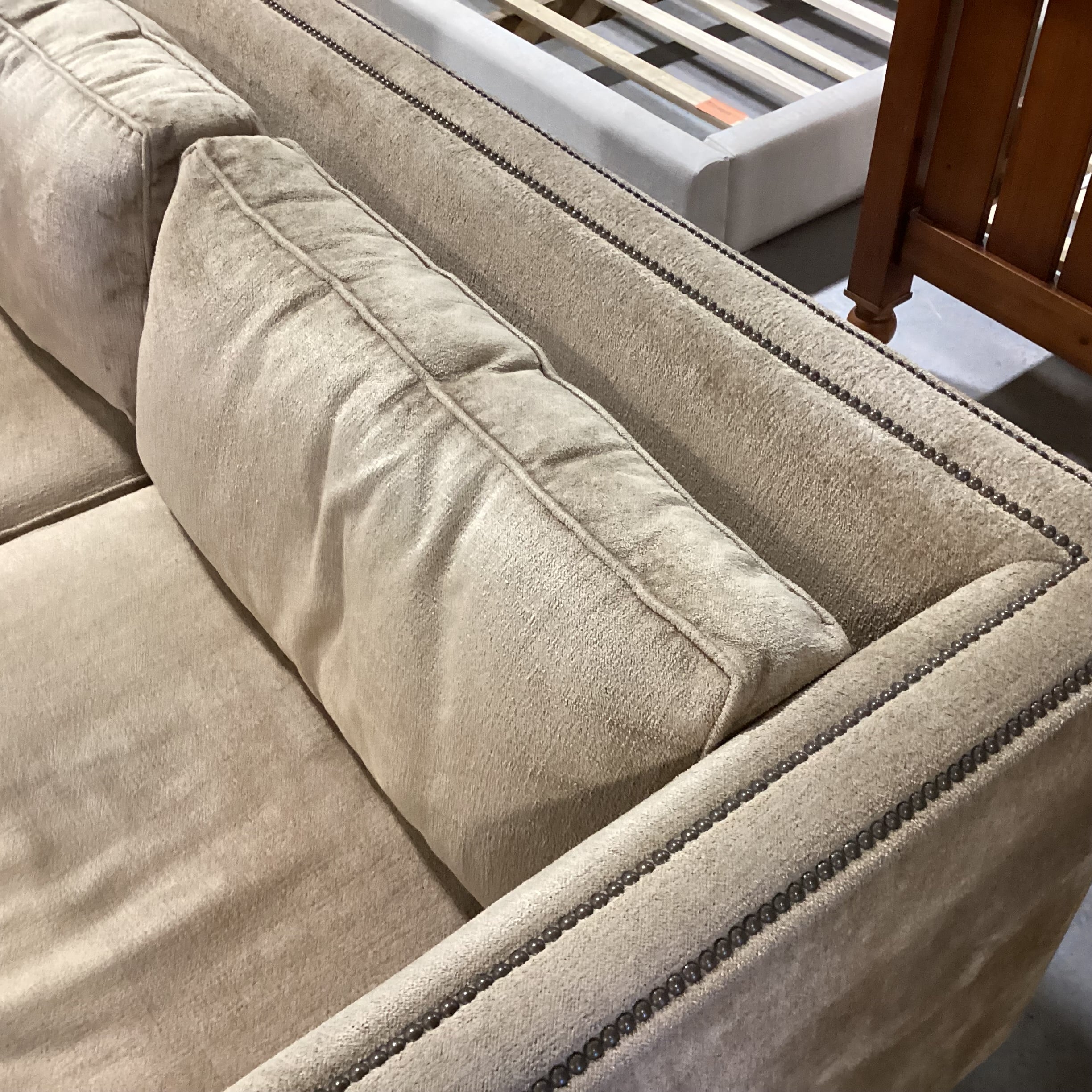 Mitchell Gold Bob Williams Golden Tan Chenille Woven with Nailhead Sofa 81"x 44"x 31"