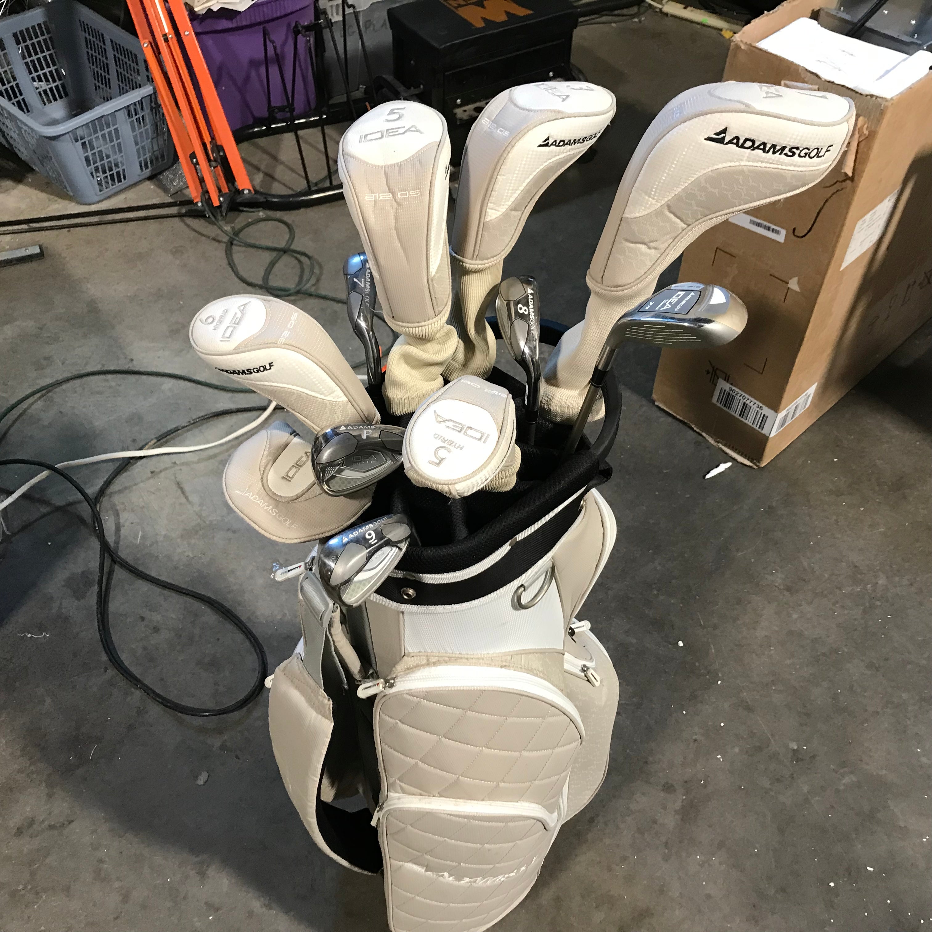 Adams Women's Golf Set With Bag