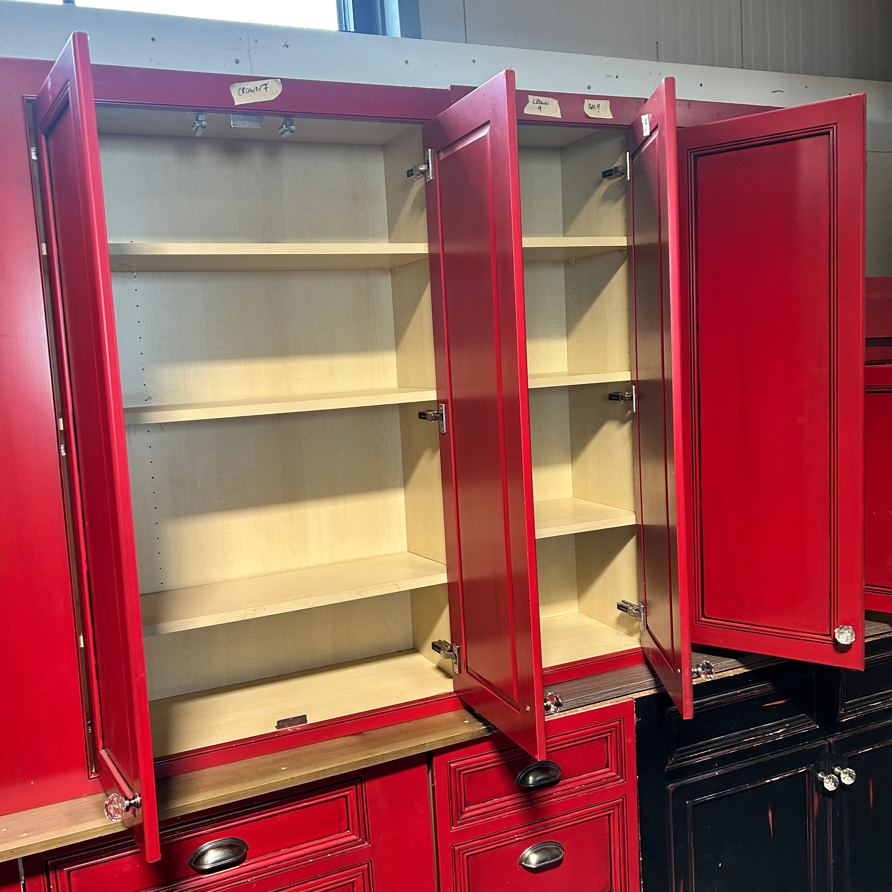 17 Piece Red Stained Cabinet Set 9 Uppers 8 Lowers 1 Over Fridge