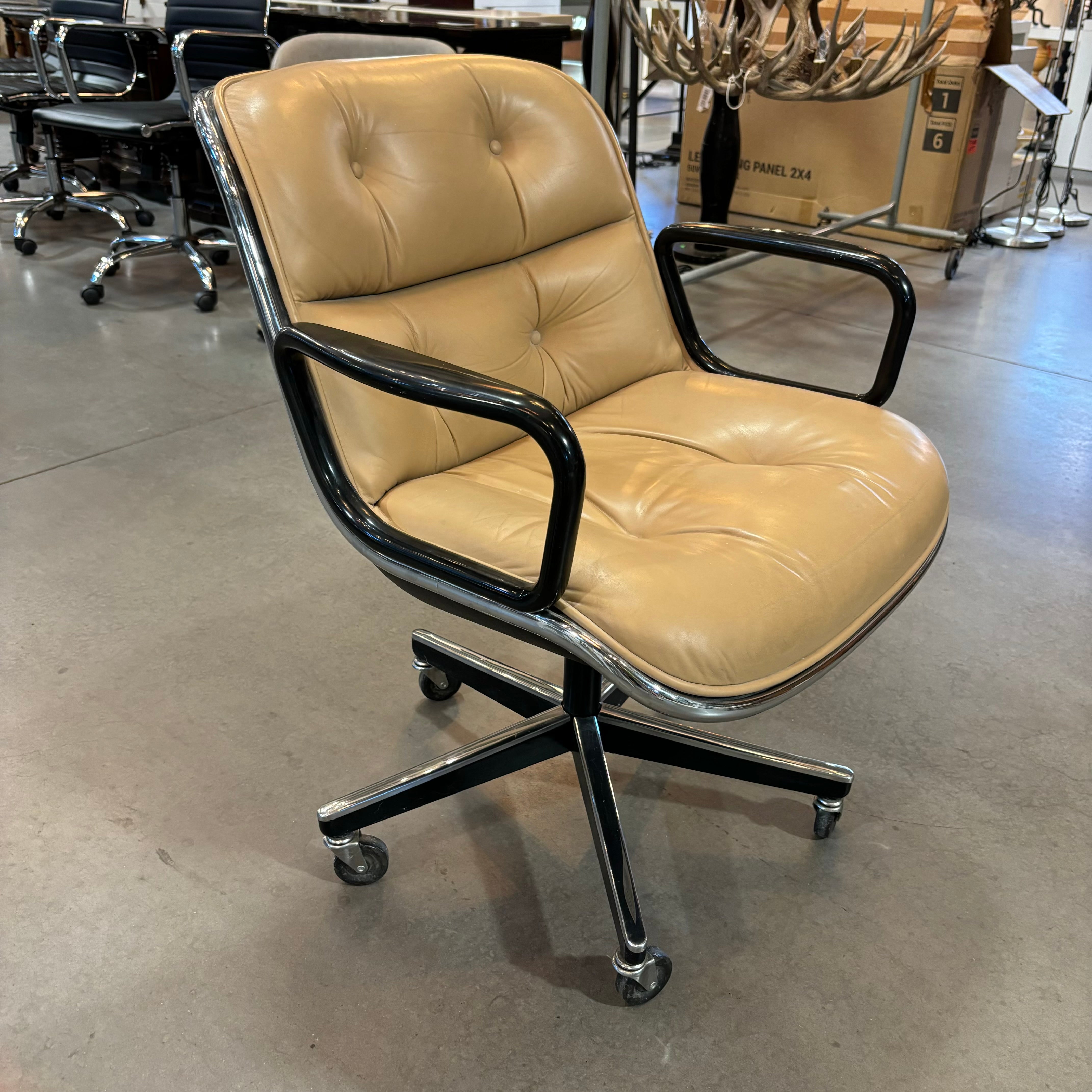Vintage Knoll Designed by Charles Pollock Blonde Leather & Steel Office Chair 27"x 27"x 33"