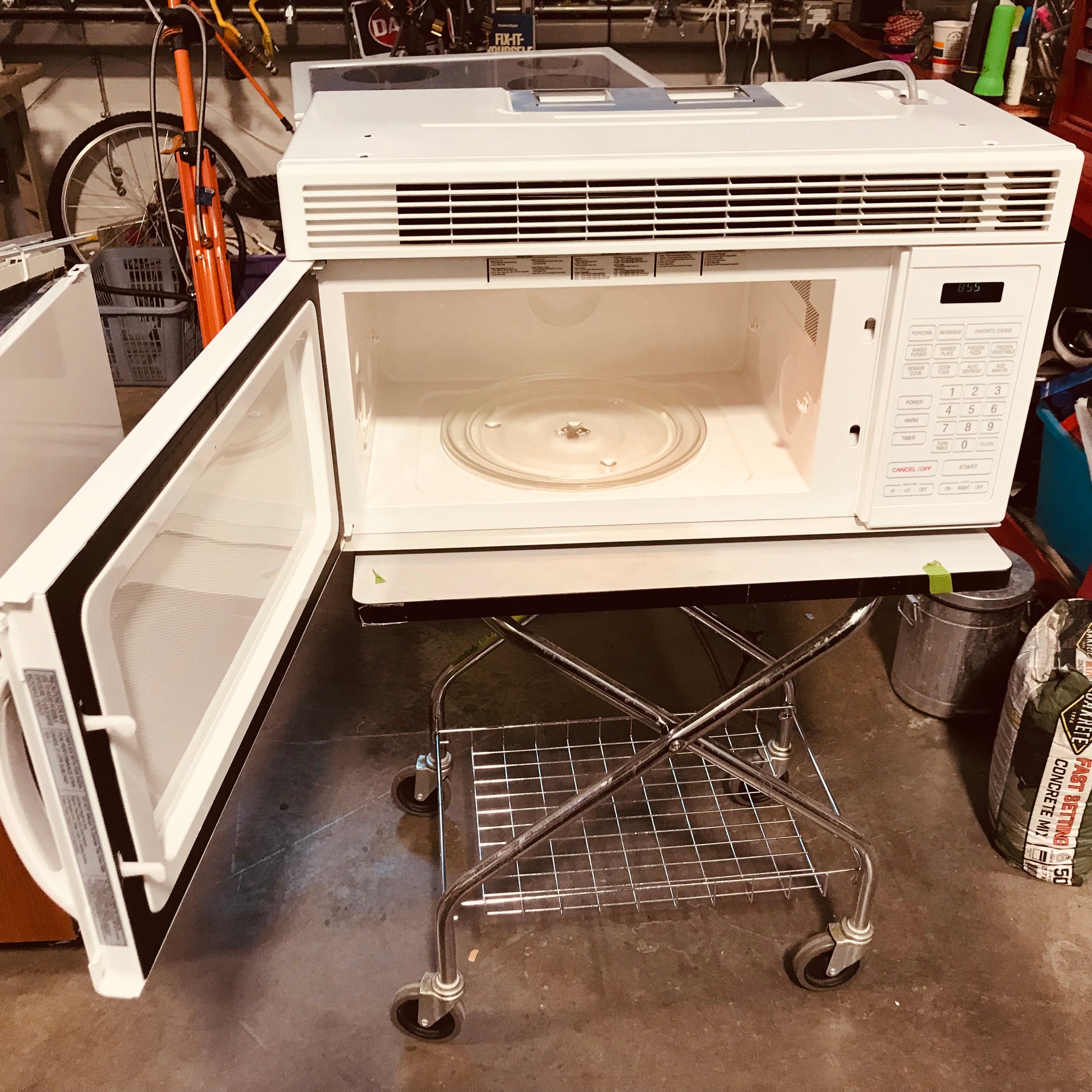 Maytag White Over-The-Range Microwave 30"x 15"x 17"