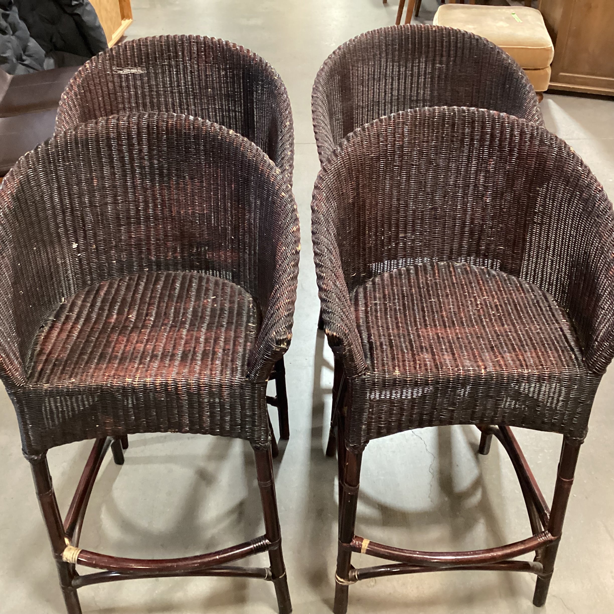 Set of 4 Wicker & Bamboo Dark Finish Barstools 29.5"