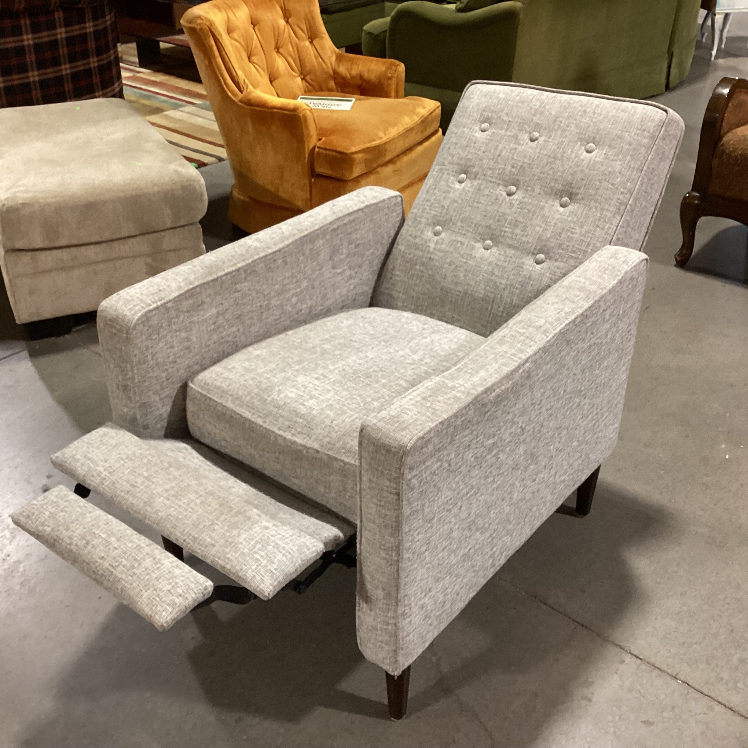 Noble House Home Furnishings Grey Heather Button Tufted Recliner Chair 28"x 34" to 54"x 37"