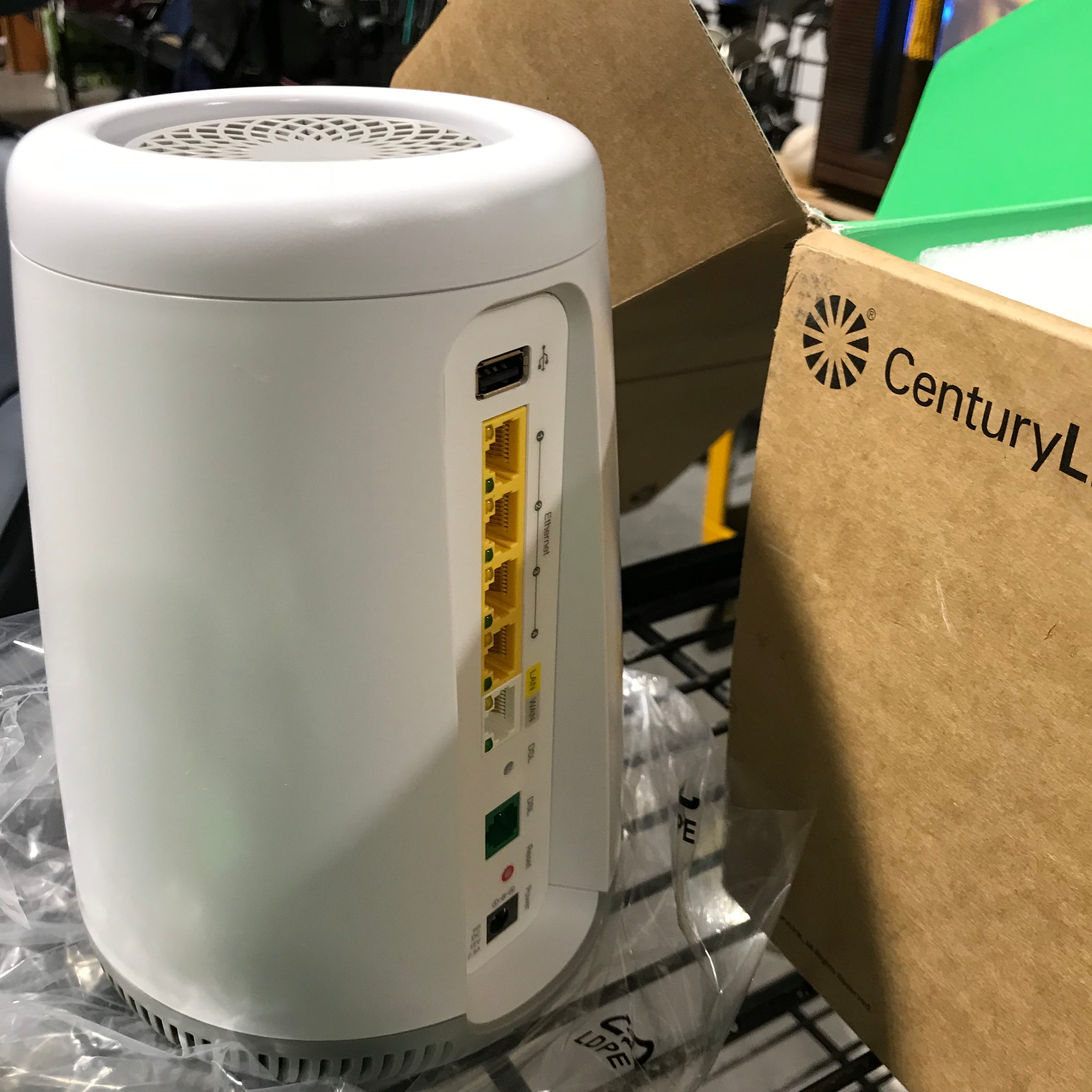 CenturyLink C4000LG Modem Router