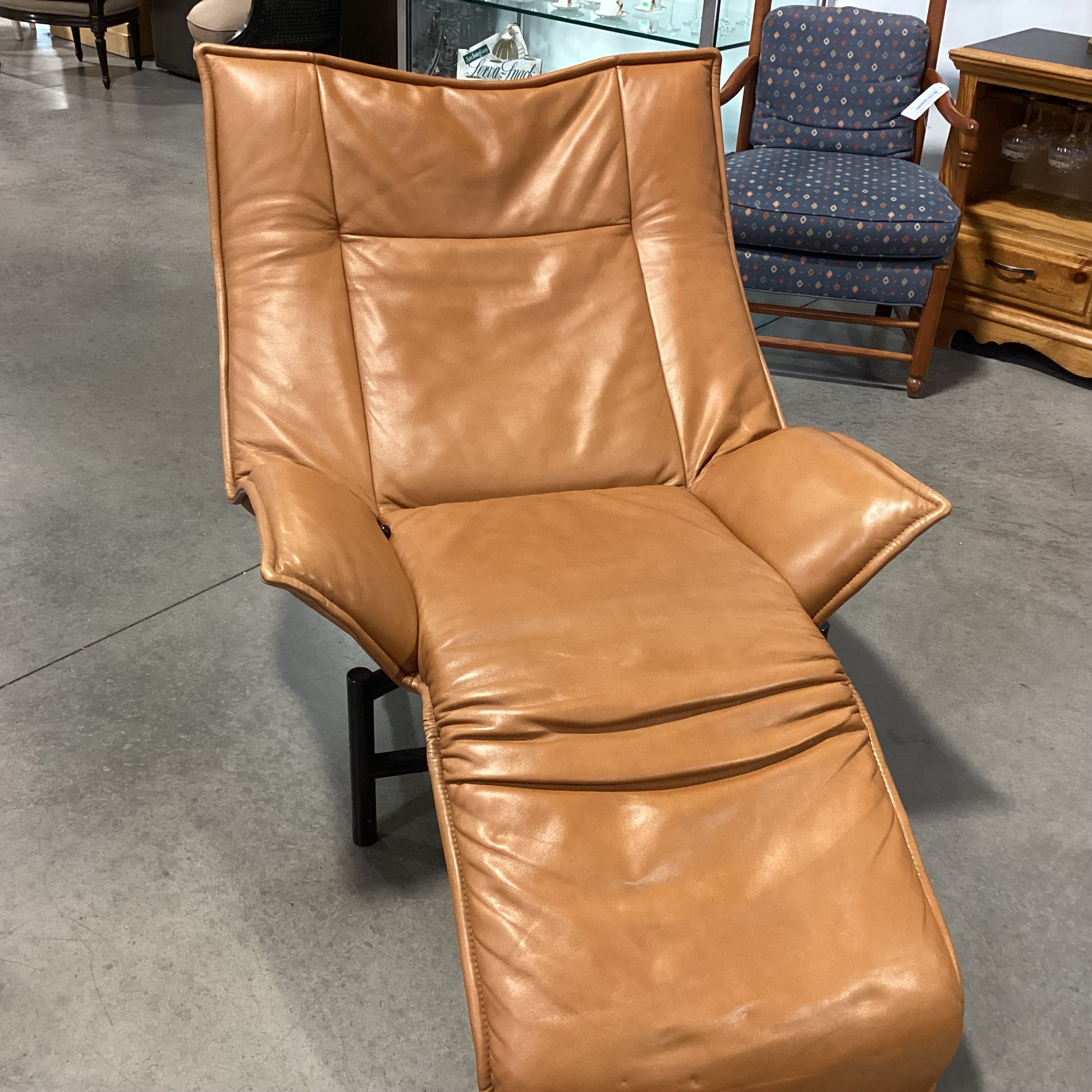 Vintage Vico Magistretti for Cassina Veranda Cognac Leather Lounge Chair 38"x 38" to 62"x 44"
