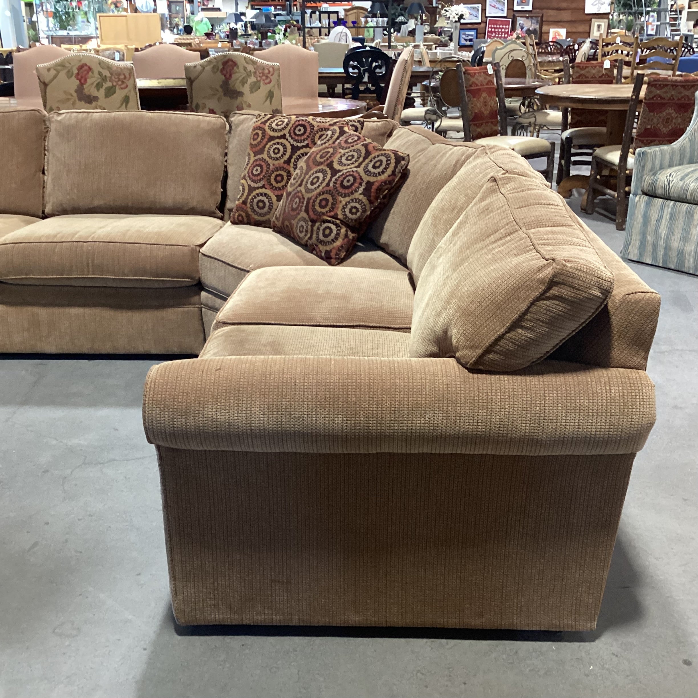 Rowe Furniture Tan Woven 4 Piece with Chaise Sectional 42"x 108"x 70"x 40"x 31"