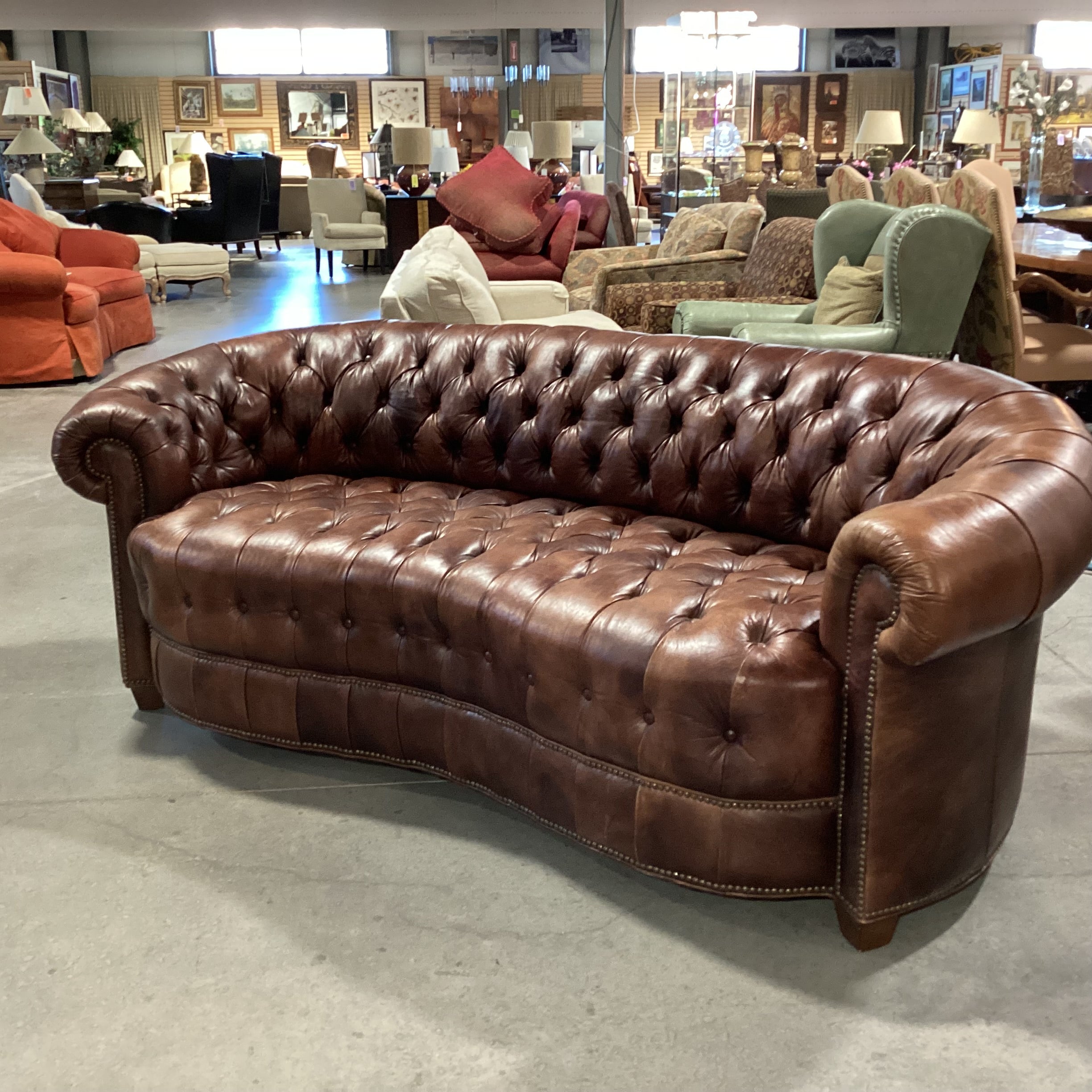 Henredon Rolled Arm English Style Button Tufted Leather Nailhead Sofa 87"x 44"x 33"
