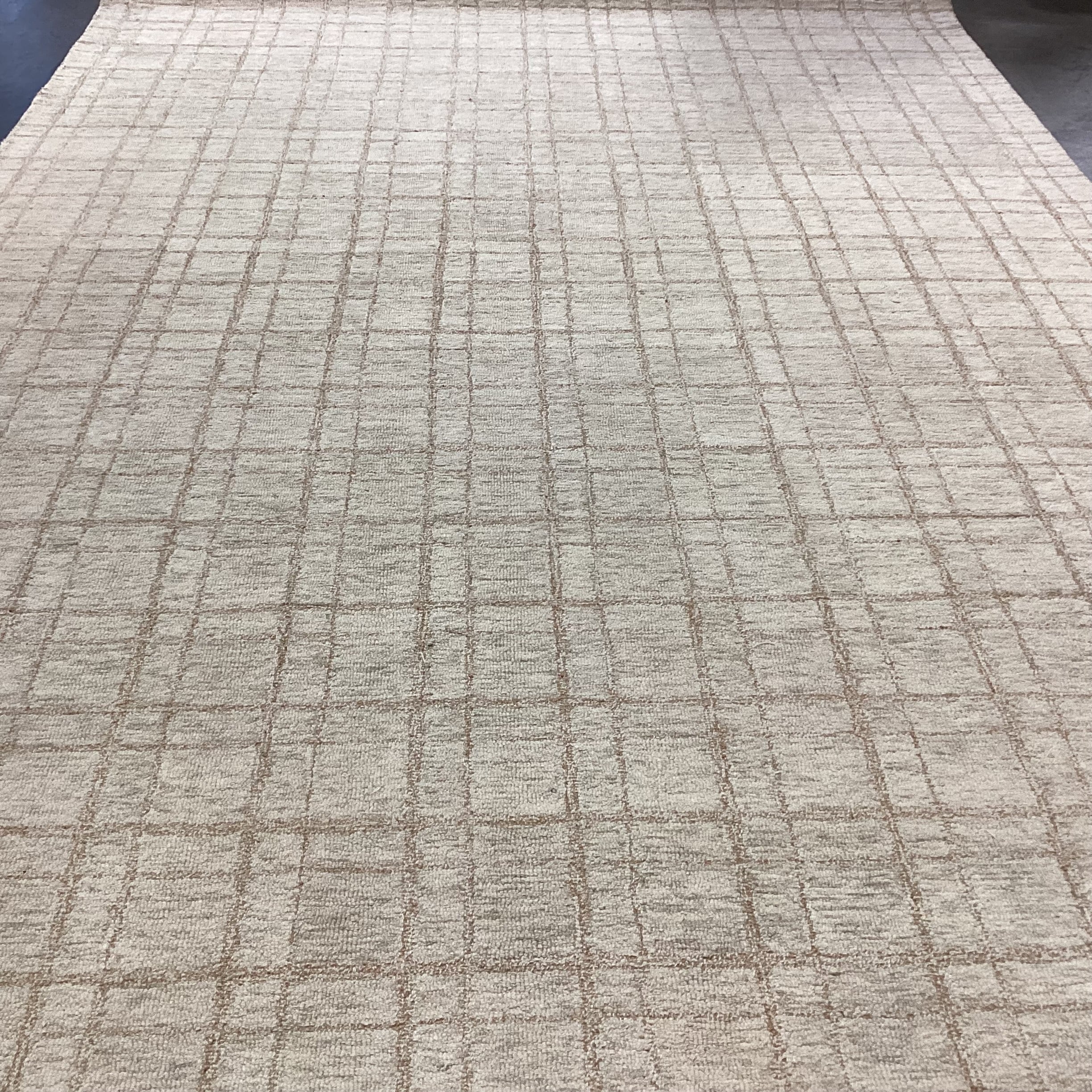 Chris Loves Julia LoLoi Polly Collection Khaki Sand Wool Loop Rug 8'6"x 11'6"
