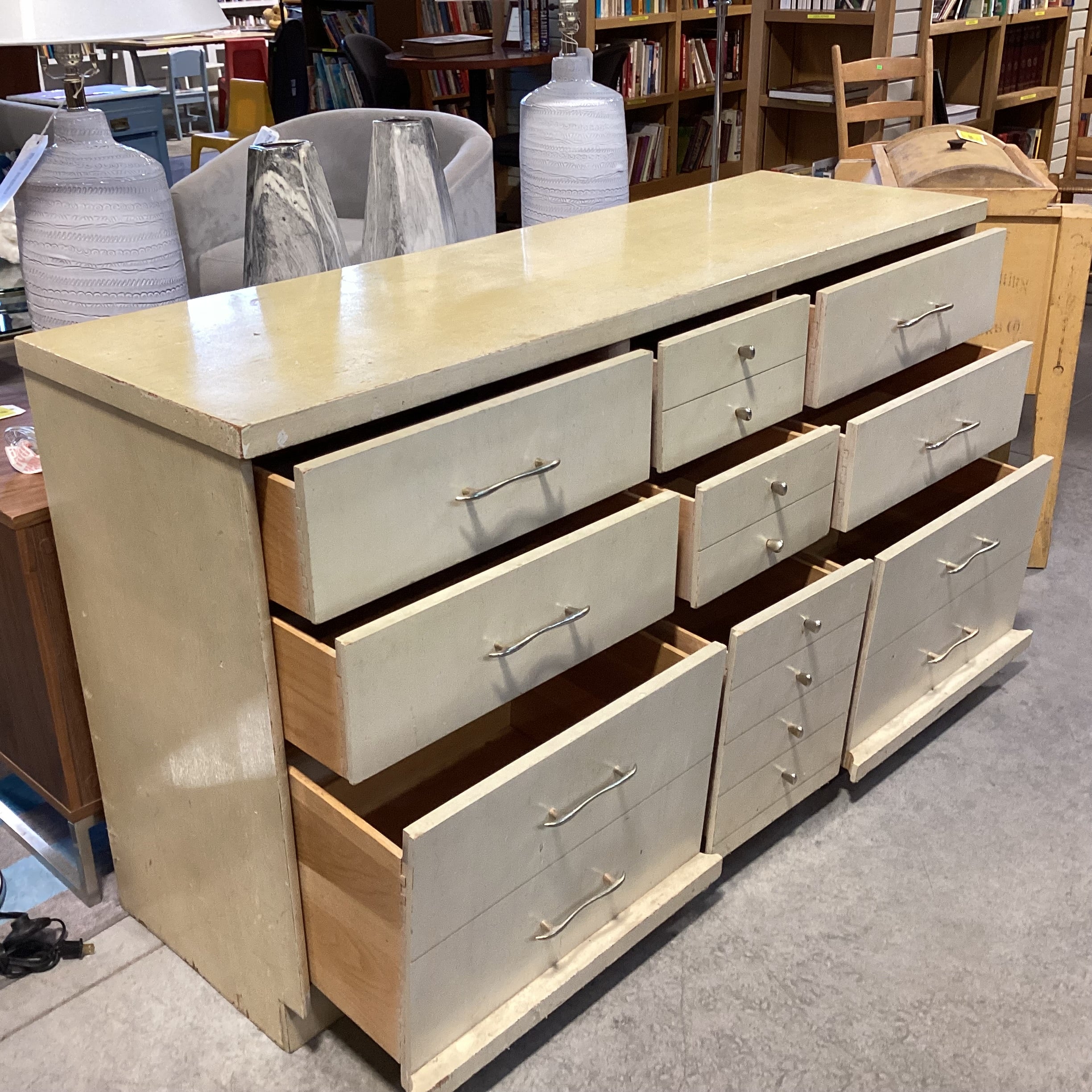 Mid Century Blonde Finish Wood 9 Drawer Dresser 58"x 18"x 33"