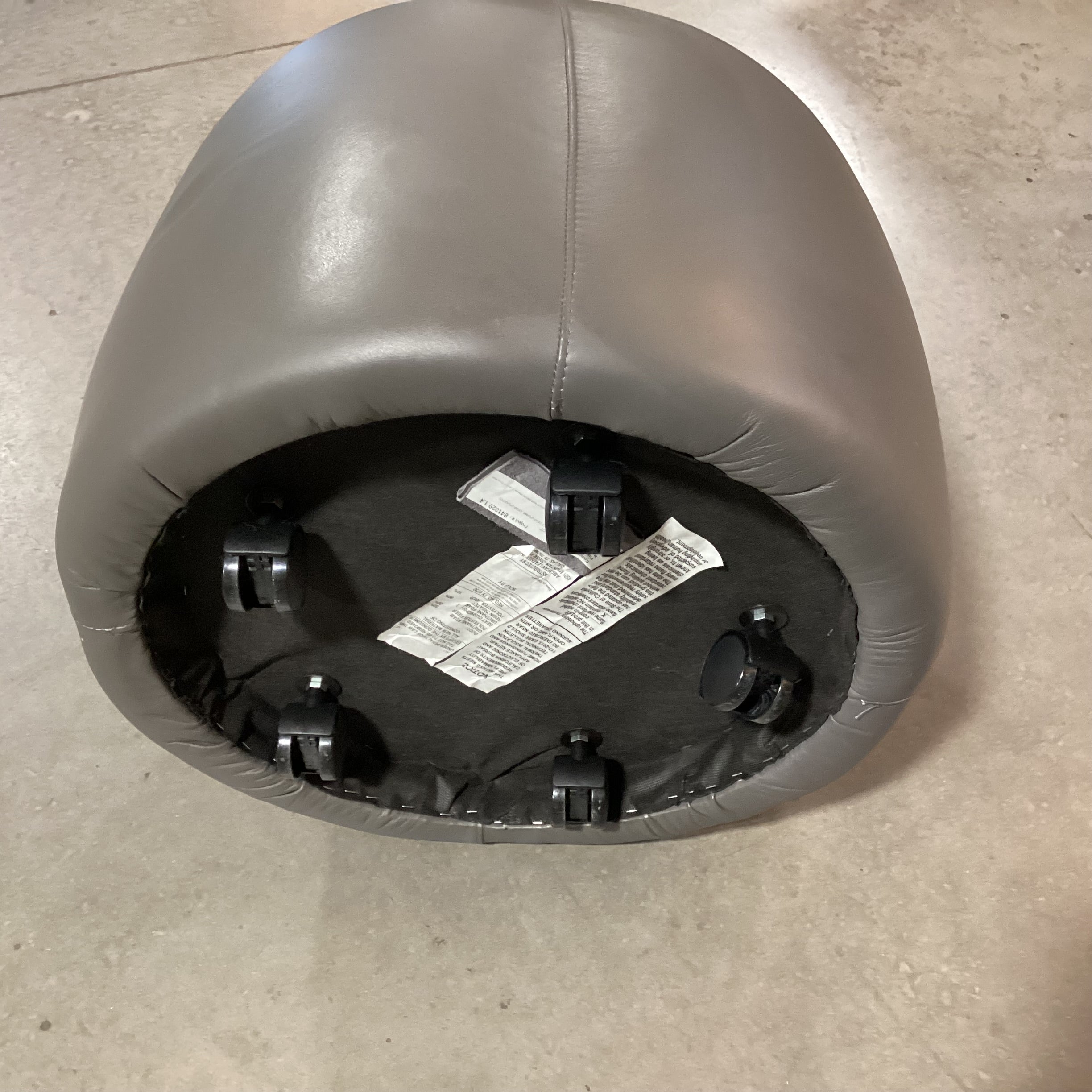 American Leather Room & Board Round on Casters Grey Leather Ottoman 22" DIameter x 16"