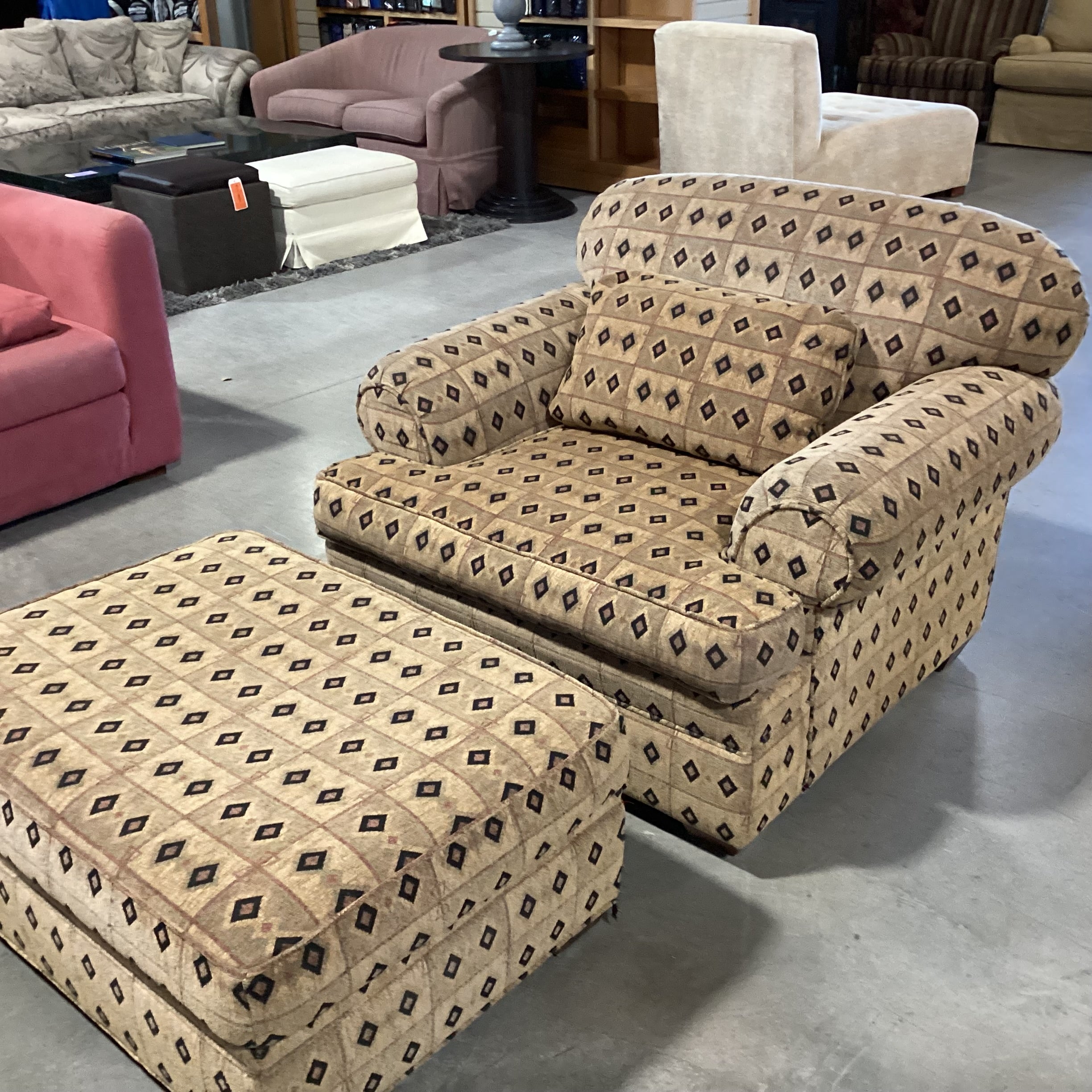 Touchstone Brown Black Diamond Pattern with Ottoman Oversized Chair 45"x 41"x 35"