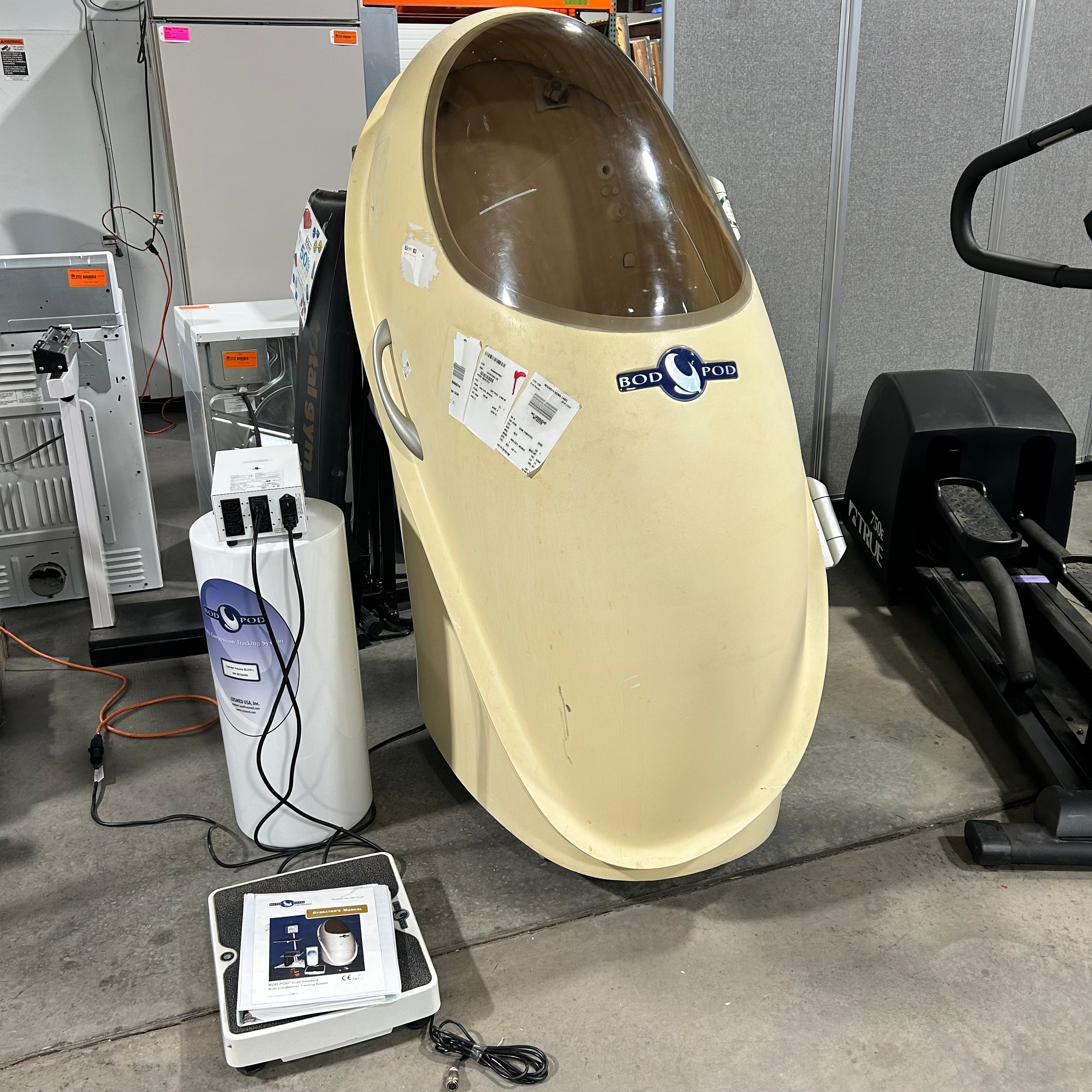 Bod Pod Body Composition Tracking System 27"x 49"x 65"