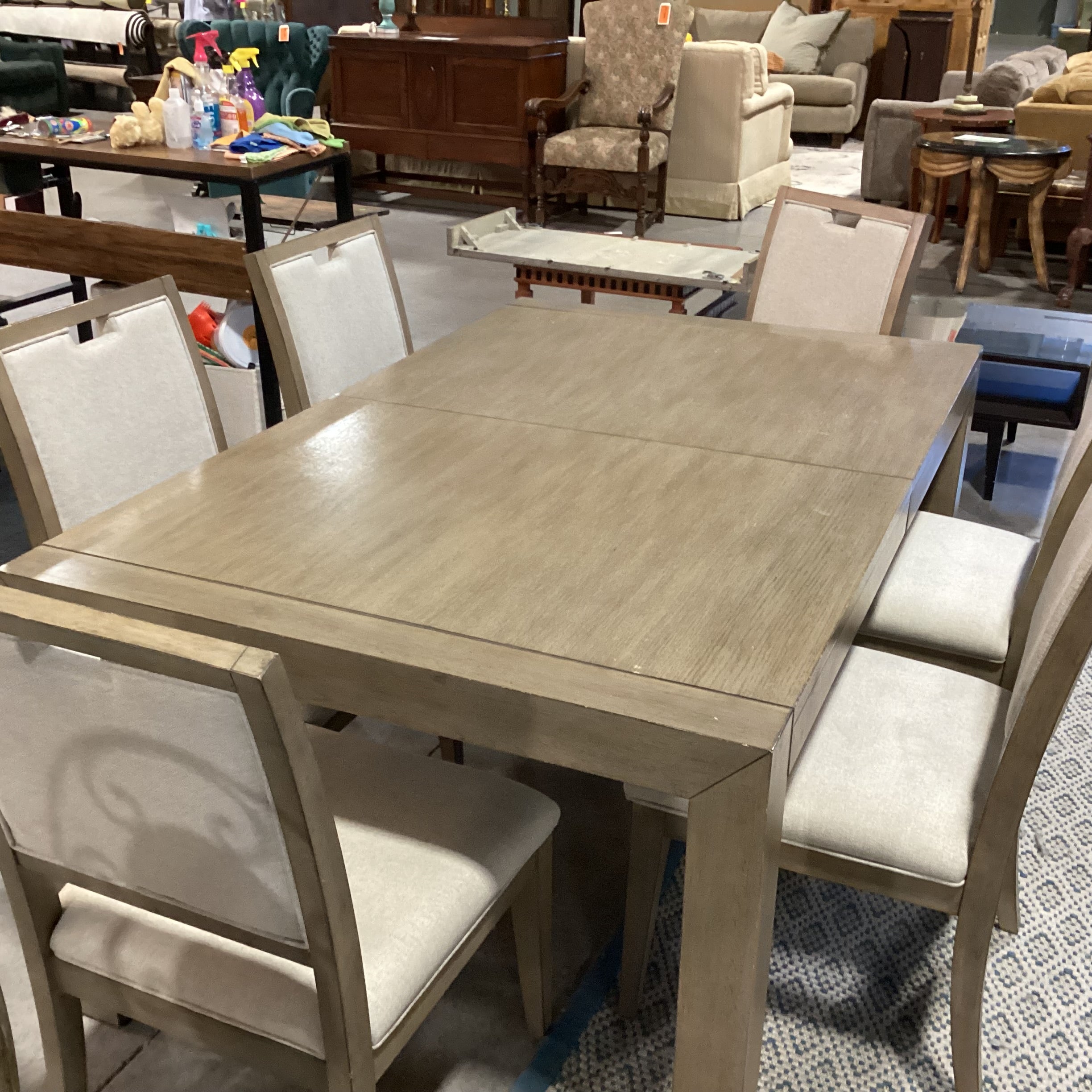 Klaussner Home Furnishings Grey Tone Finish Wood with 1 Leaf Table & 6 Chairs Dining Set 66" to 84"x 42"x 30.5"