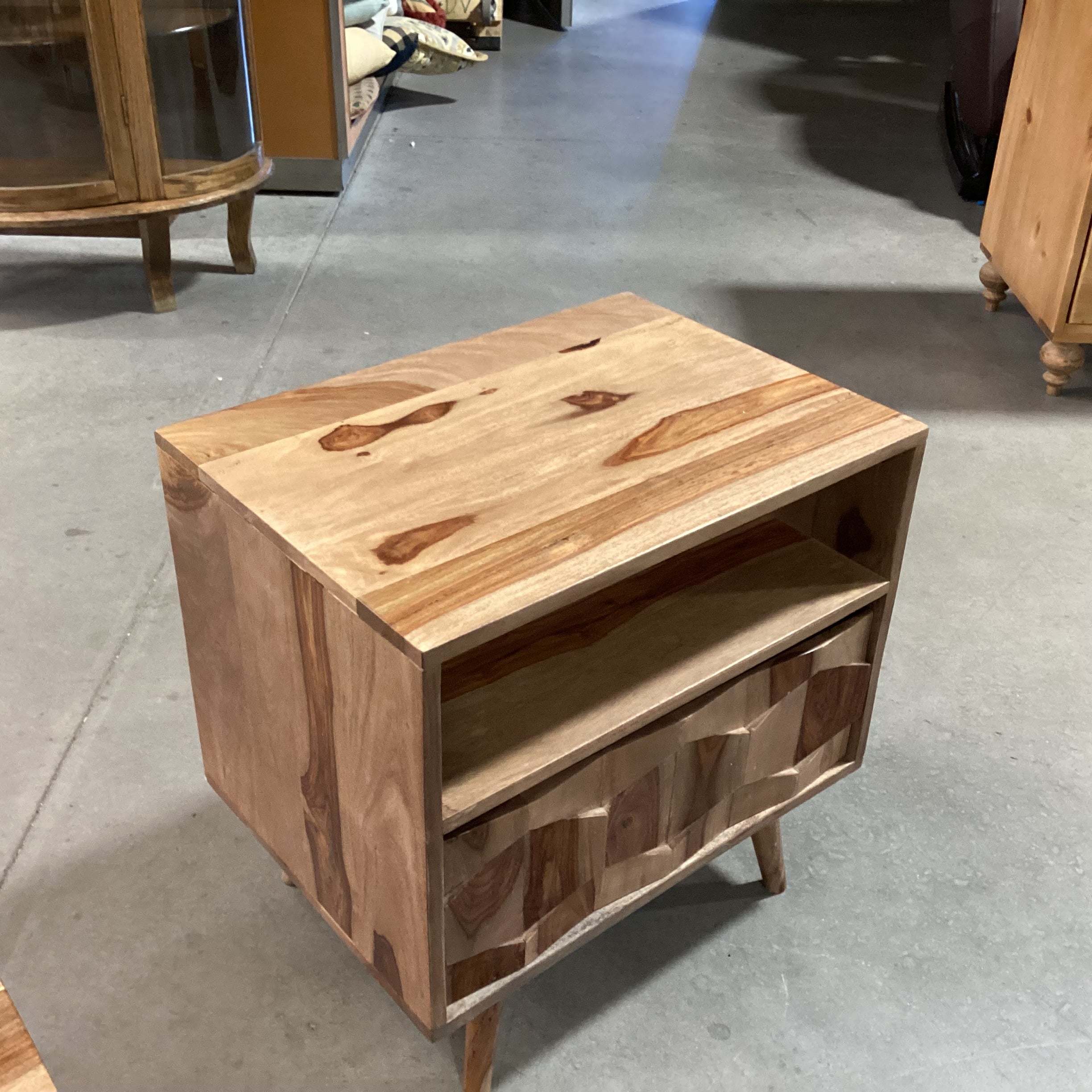 Moes Home Mid Century Style Wood with 1 Drawer & Open Cubby End Table 22"x 16"x 22"