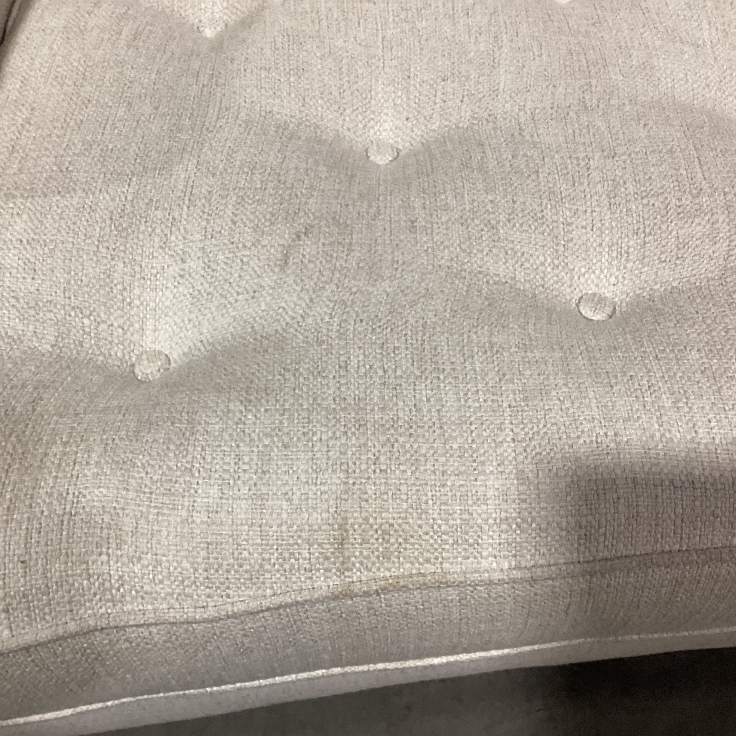 Havertys Fine Furniture Cream Woven Button Tufted Seat Curved Sofa 83"x 40"x 31"