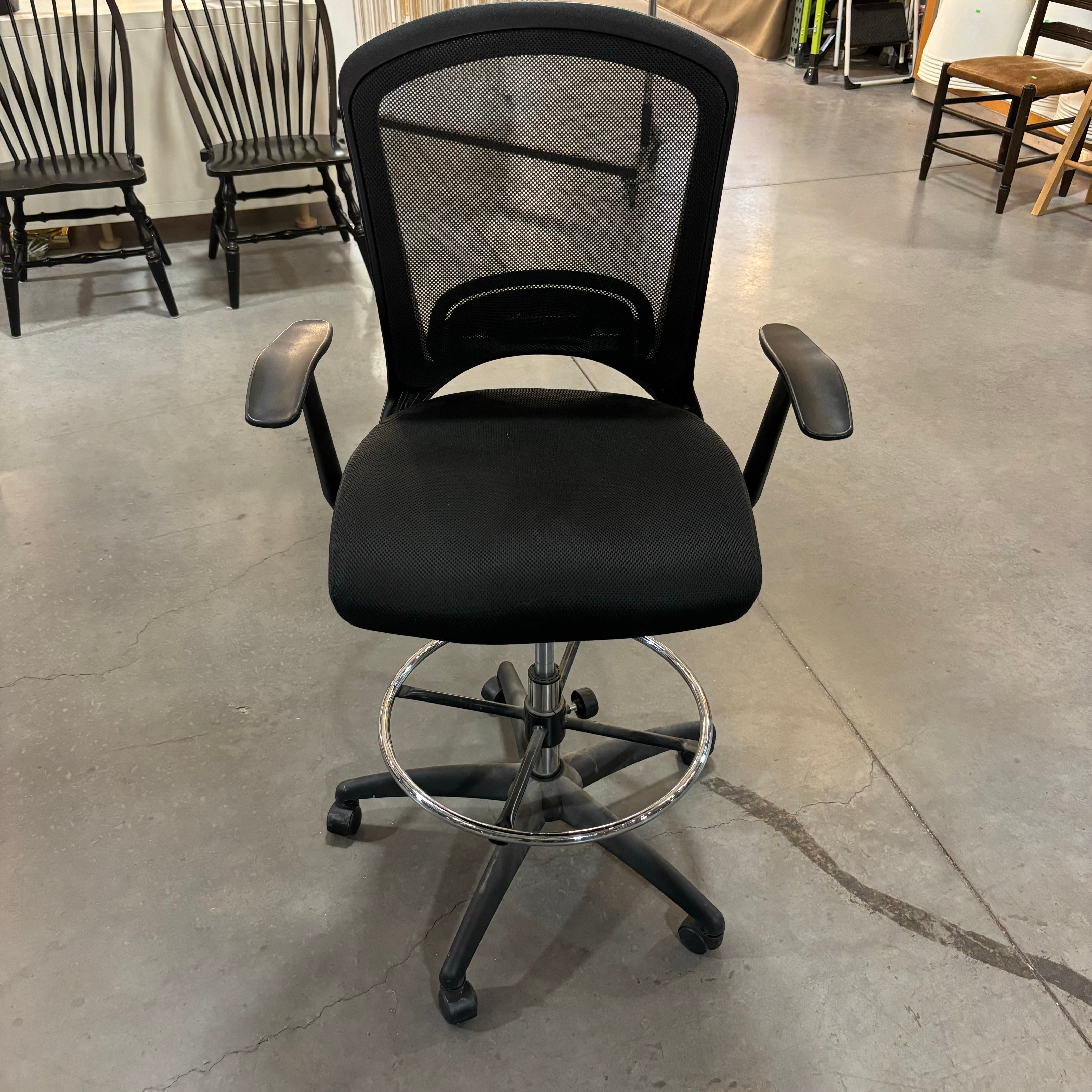 Black Mesh Rolling Adjustable Height Office Chair 27"x 27"x 40" to 47"