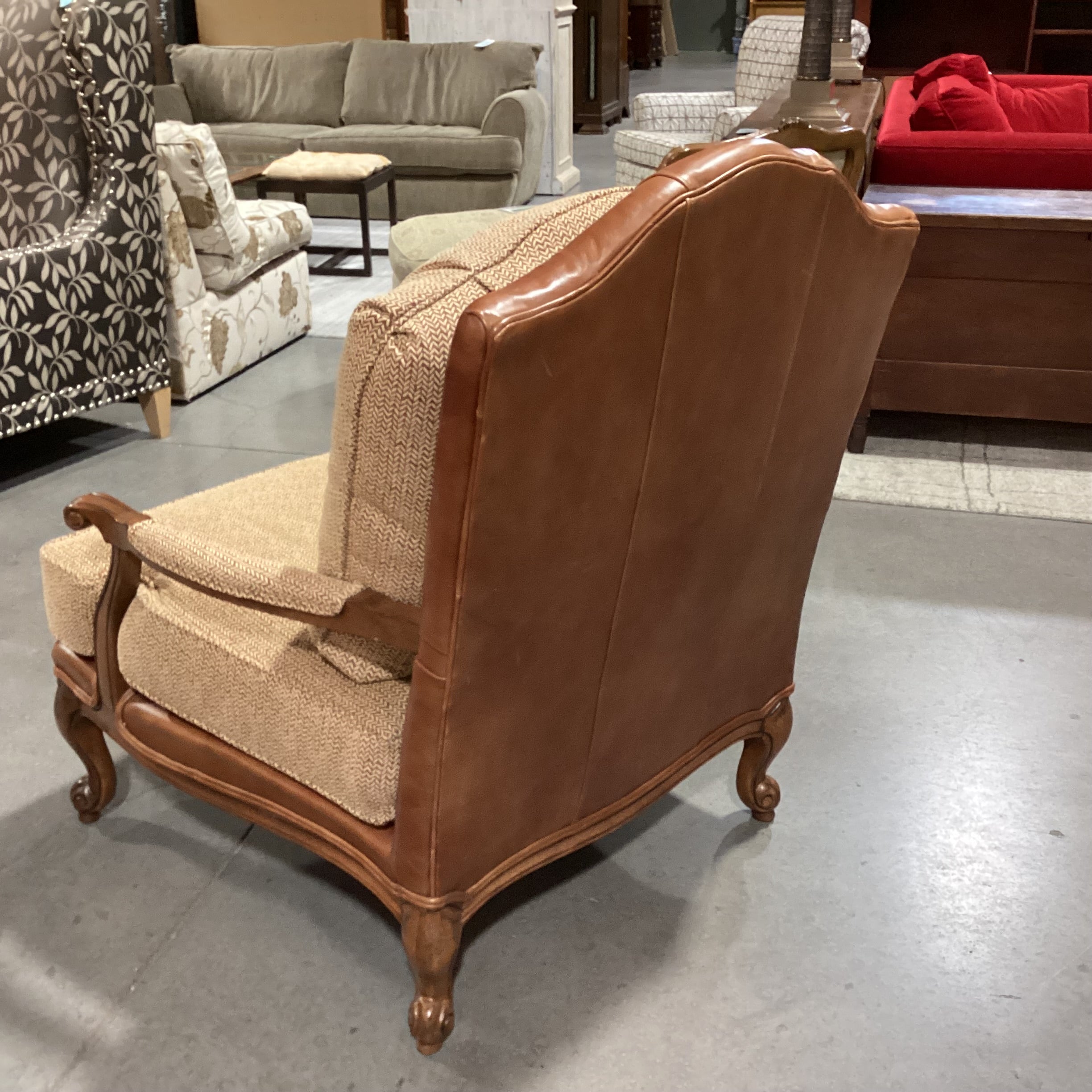 Ethan Allen Carved Wood Leather Gold & Burnt Orange Woven Bergere Chair 36"x 40"x 42"