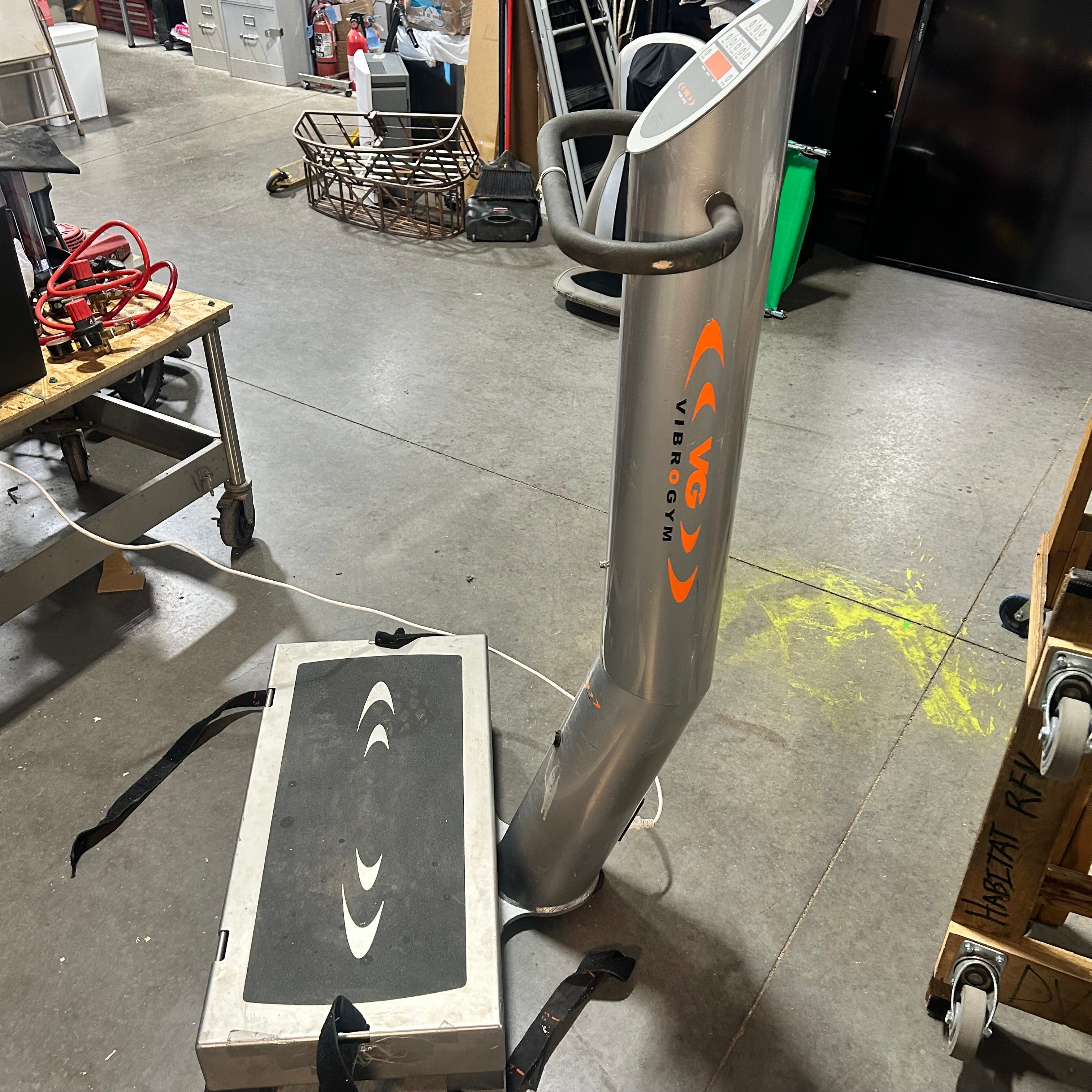 VG ViBROGYM Whole Body Vibration Machine 31.5"x 29"x 54.5"