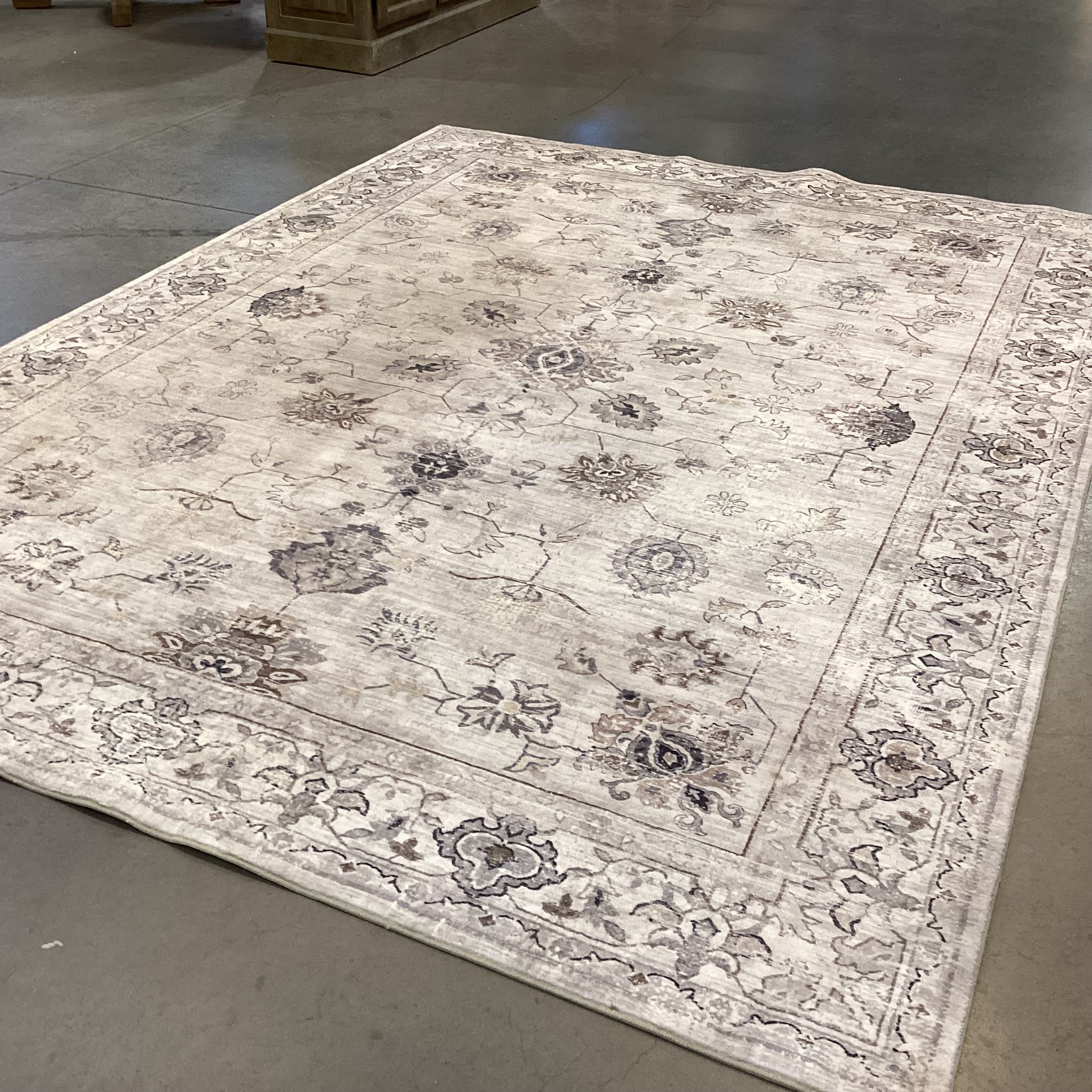 Persian Blooms Ultra Soft Faux Fur Ivory Grey & Taupe Rug 7'3"x 9'10"